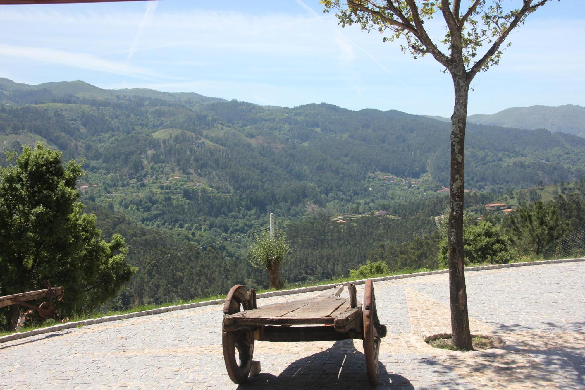 Encostas Da Torre Country house