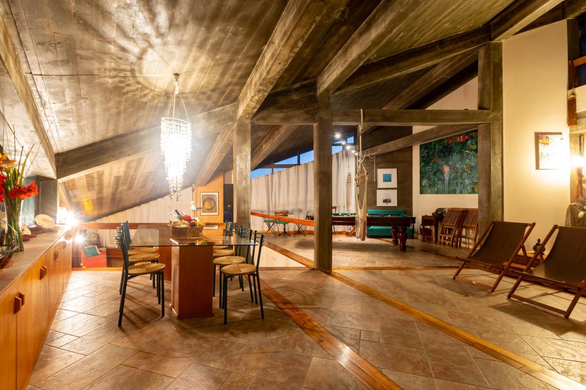 Villa Caloura 66 *