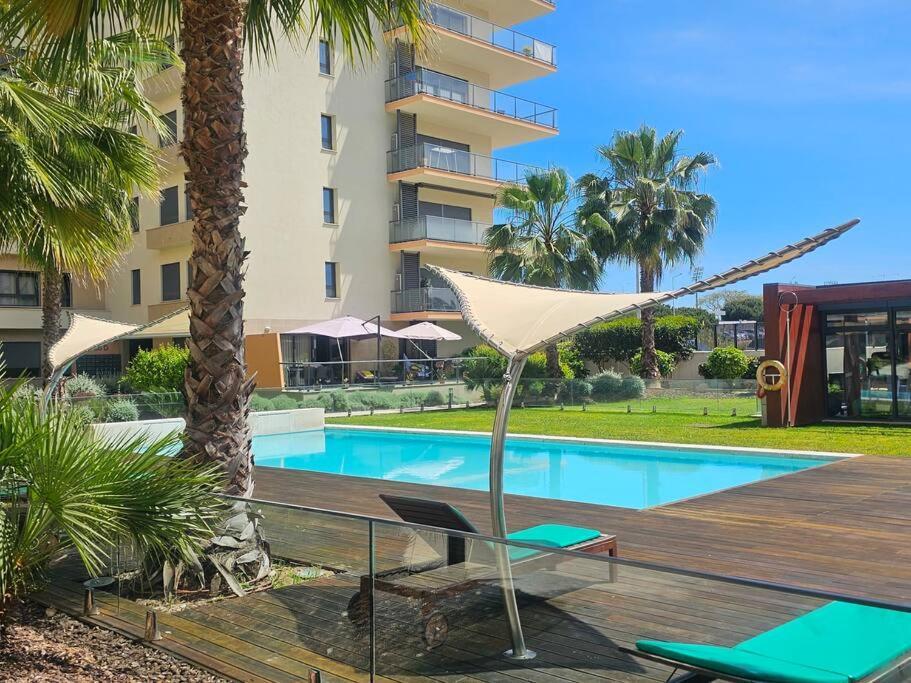 River Terrace & Pool View - Seixal Apartment