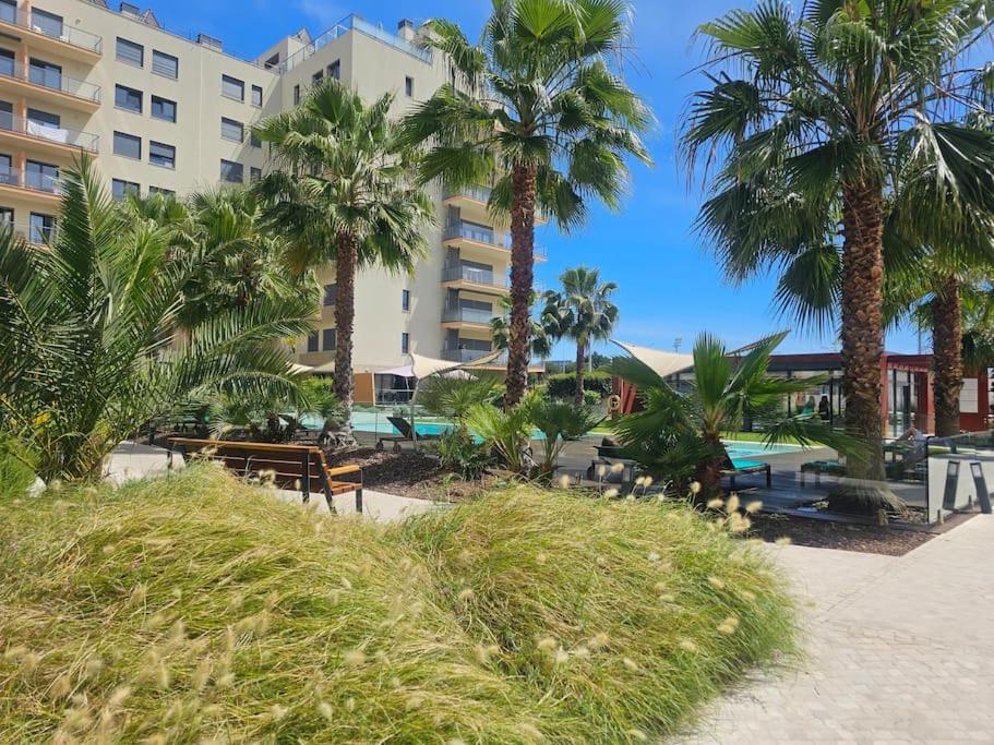 River Terrace & Pool View - Seixal Apartment