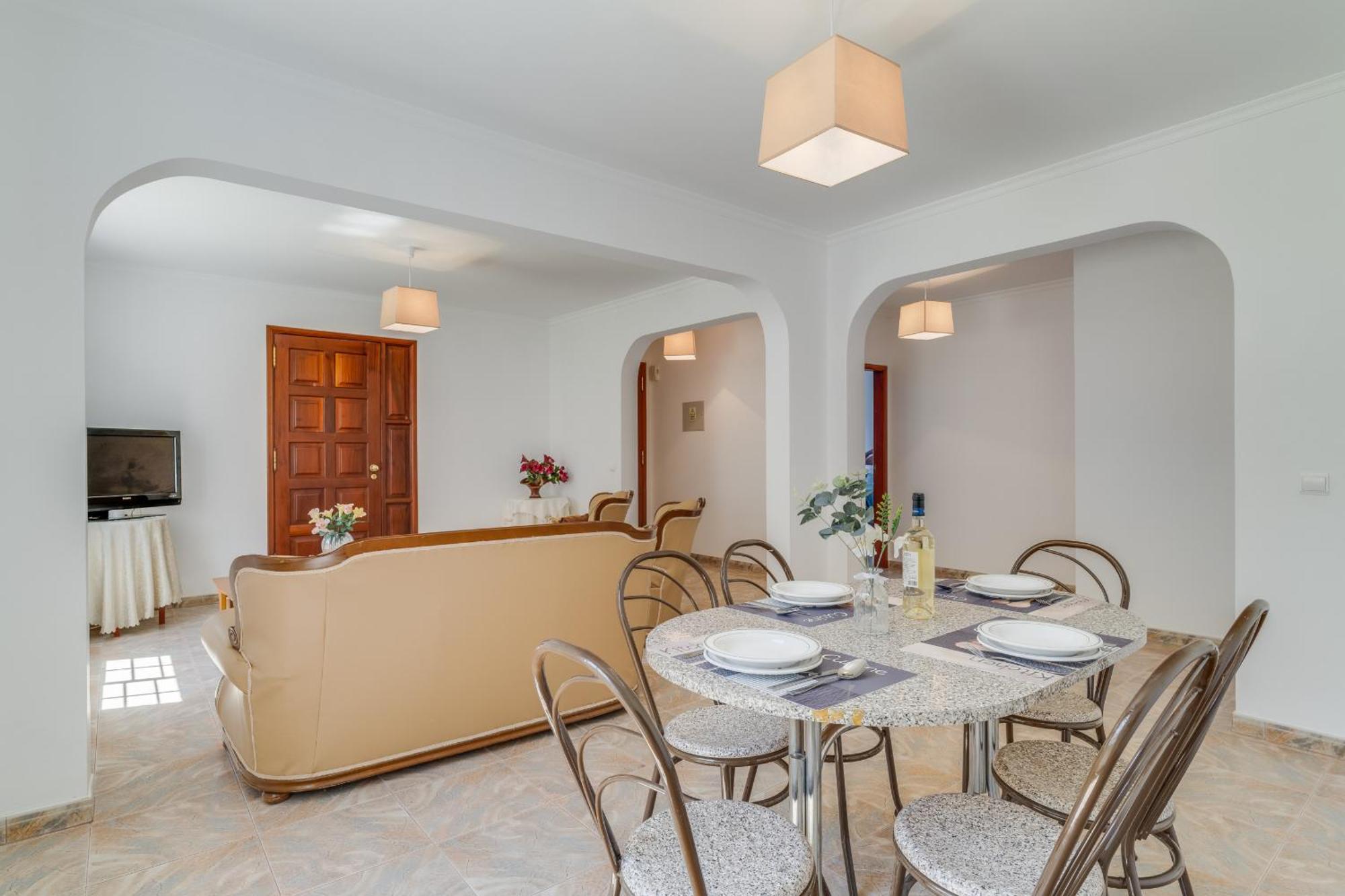 Familia Teixeira House By Ah
