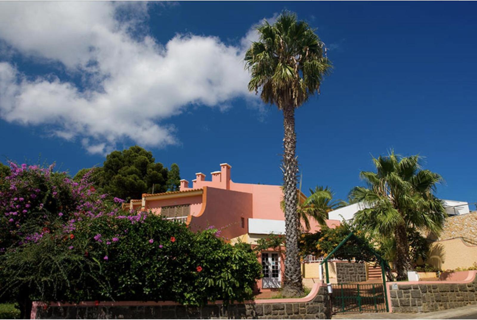 Falesia Gardens Holiday home