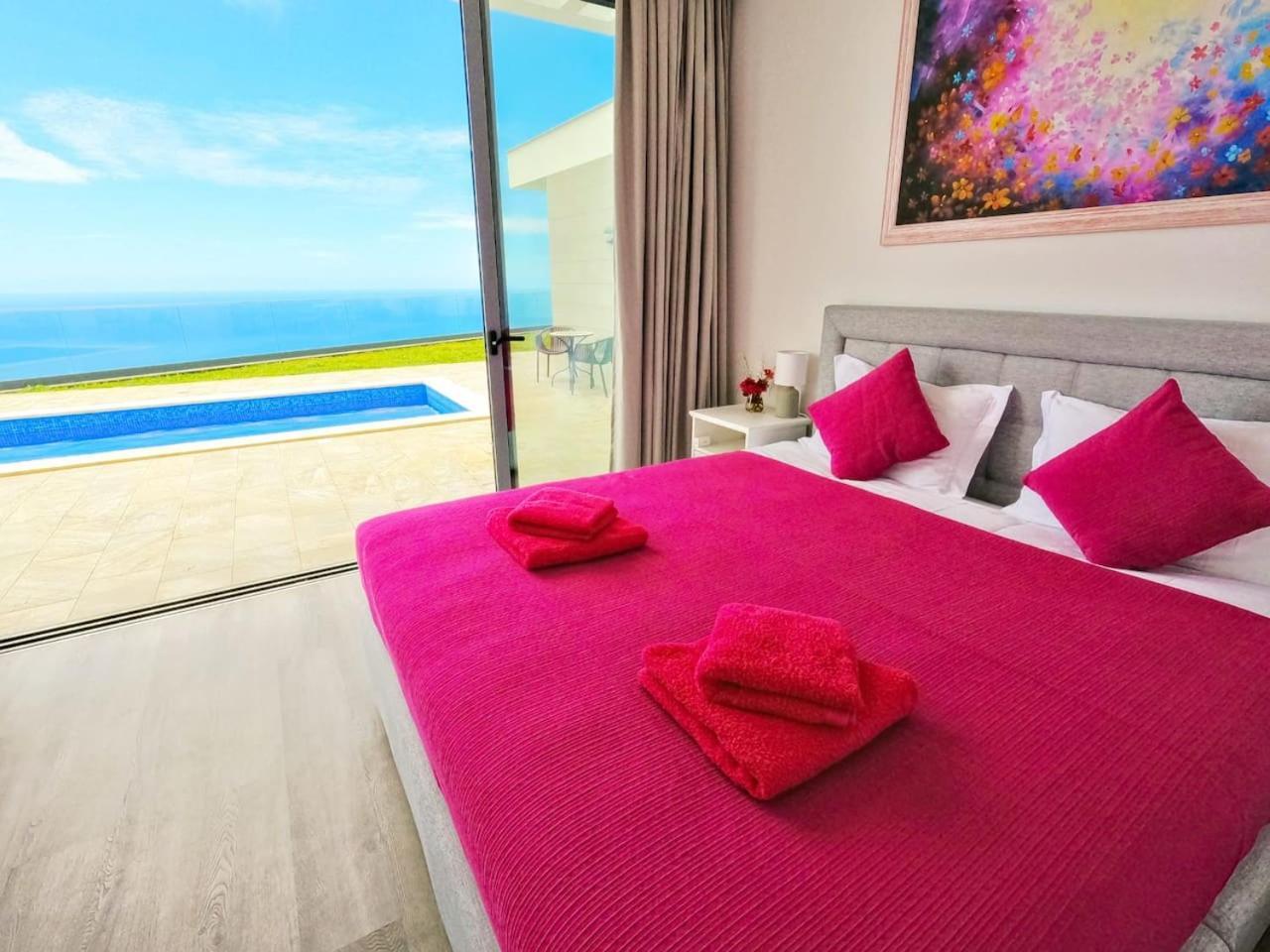 Ceu E Mar Villa *