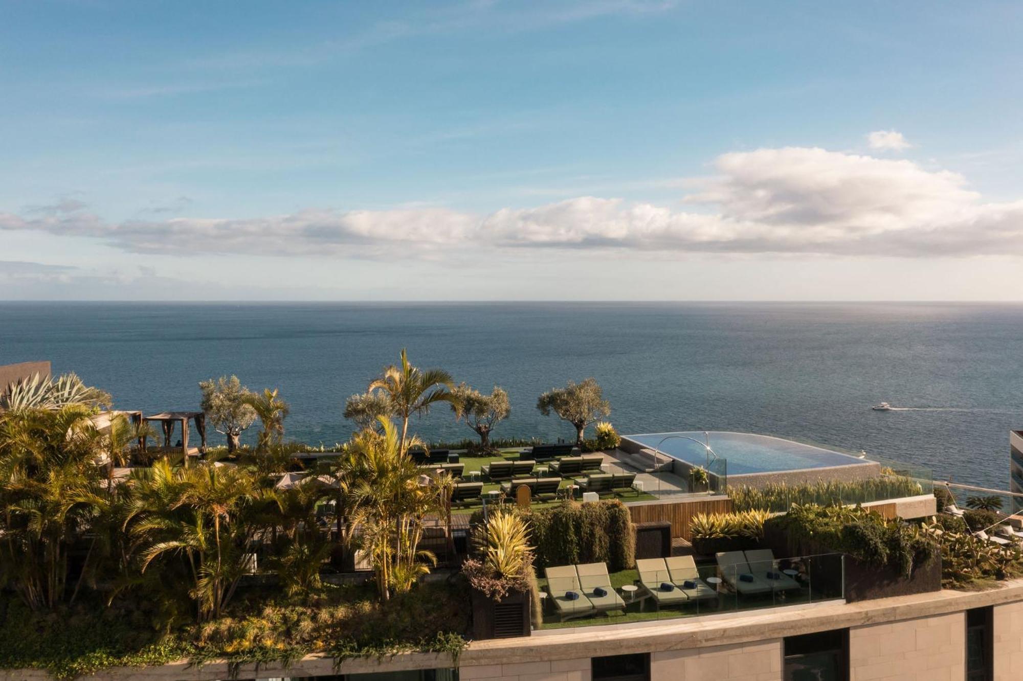 The Reserve - Within Savoy Palace - The Leading Of The World Hotel Funchal (Madeira)