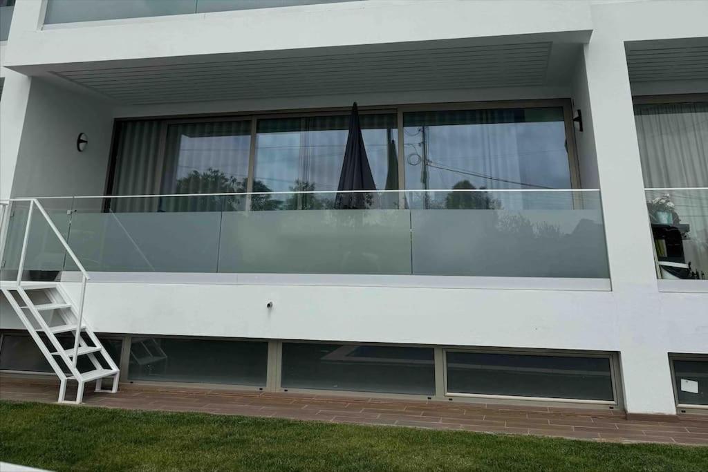 Concha Is A New * 5min Walk To The Appartement *