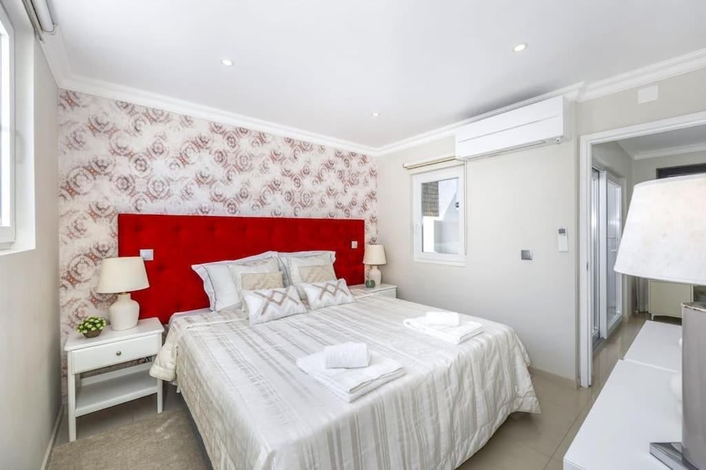 Stunning 2-bedroom Retreat In Vale Do Lobo Villa