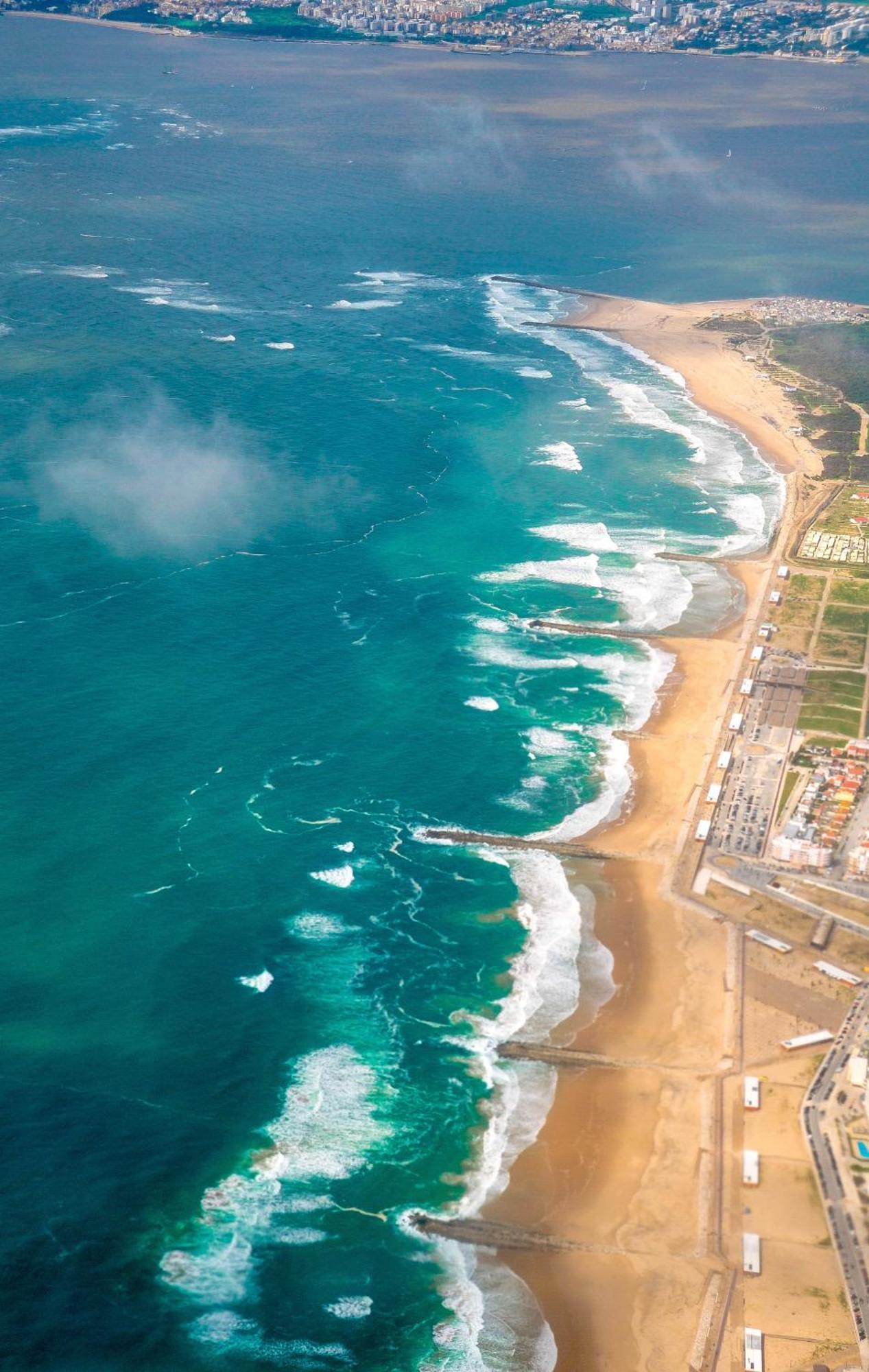 Sea View & Sundown, 150m From The And Surf Spots Costa da Caparica