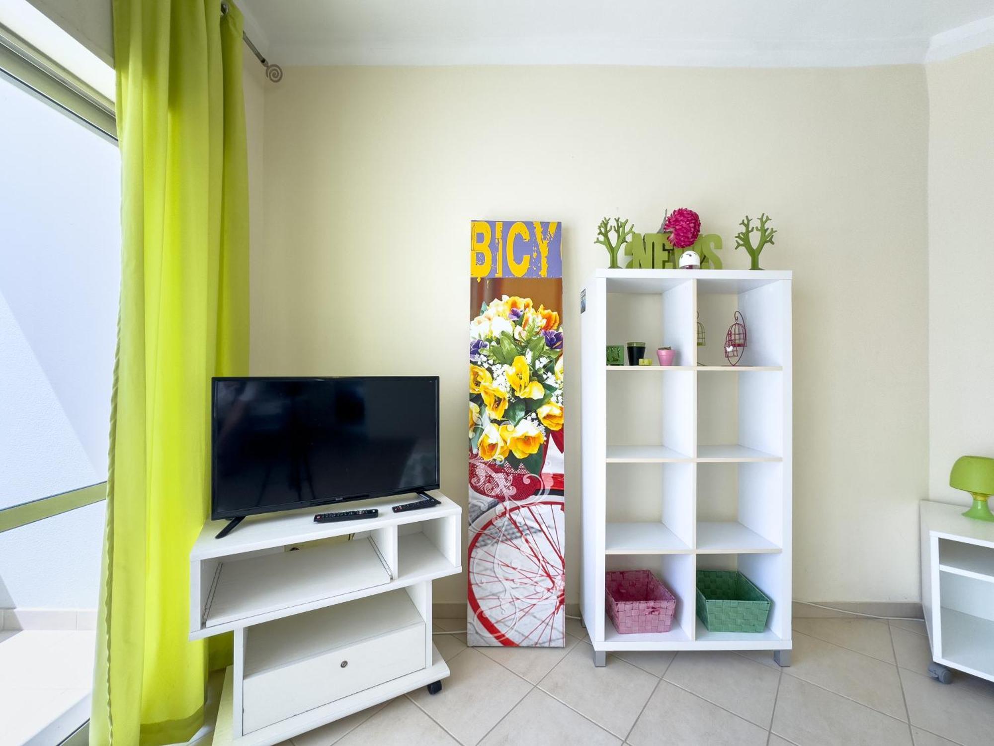 Apartamento Turísticos Pérola Da Rocha Ii