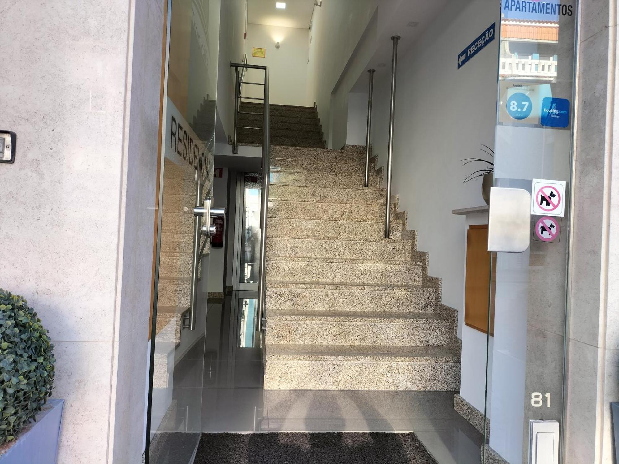 Residencial Tropicalia Al Guest house Barra