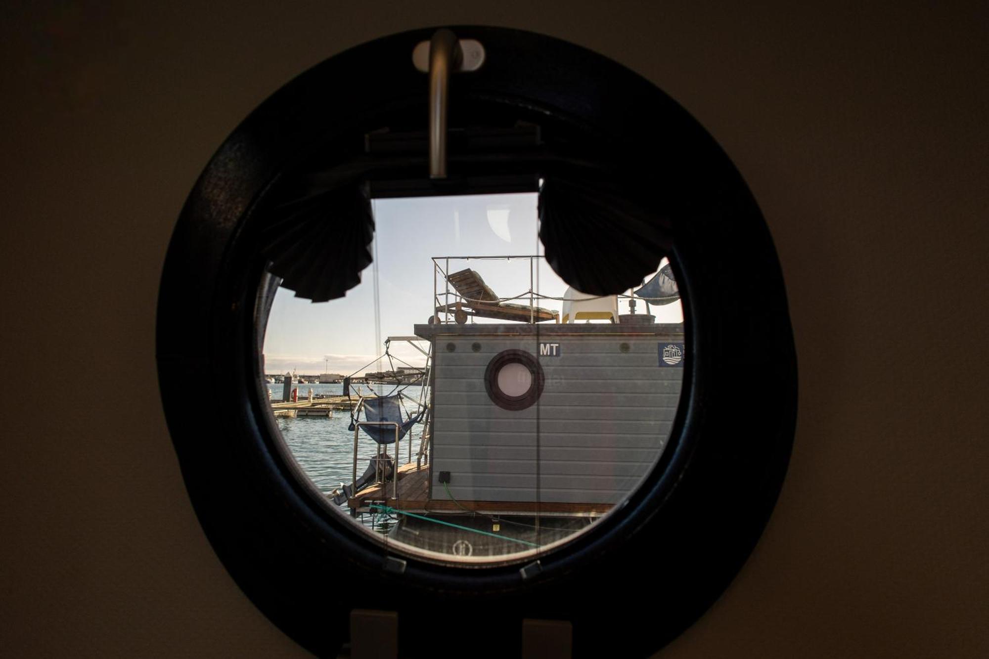 The Homeboat Company Ponta Delgada-acores Botel *
