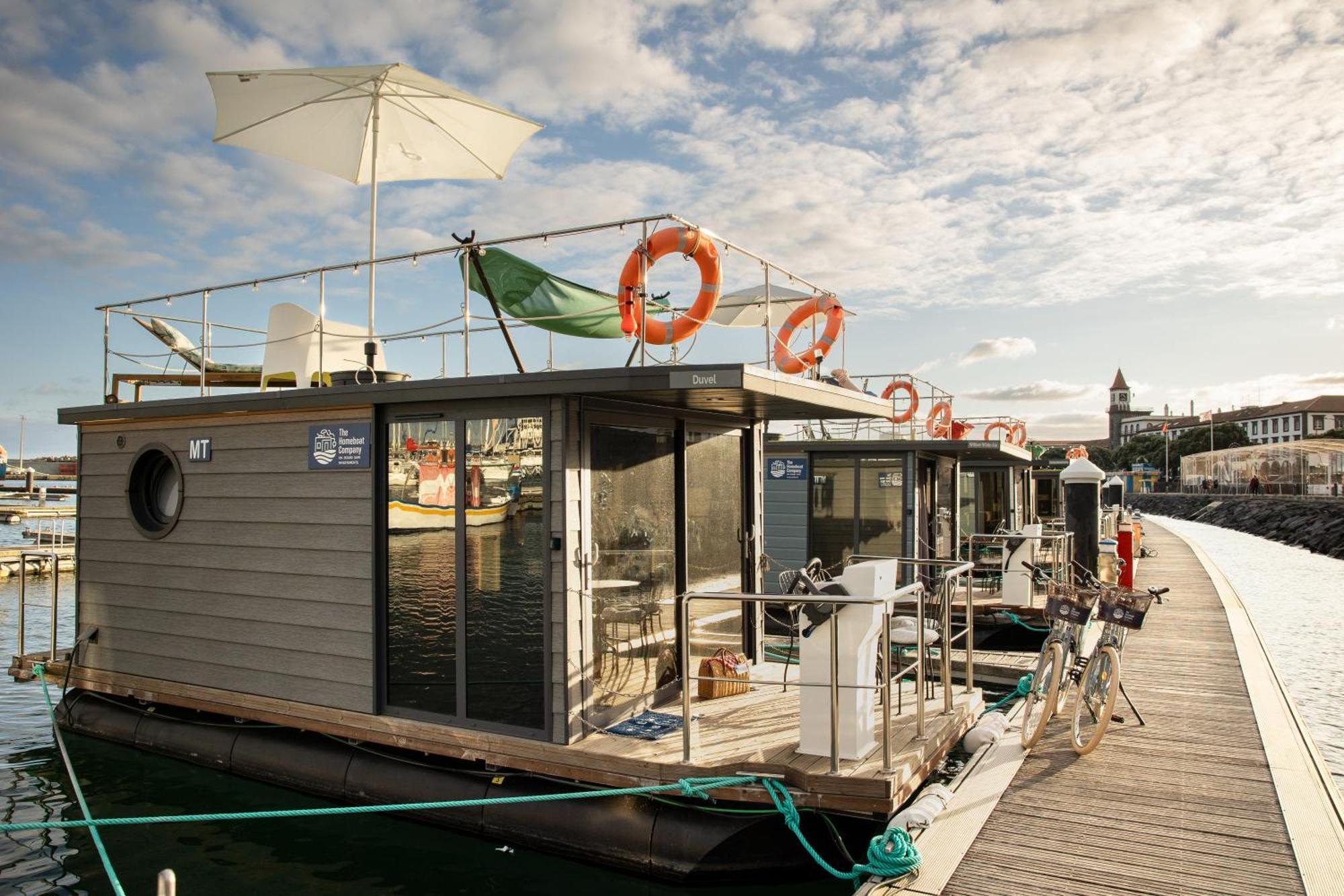 Botel The Homeboat Company Ponta Delgada-acores *