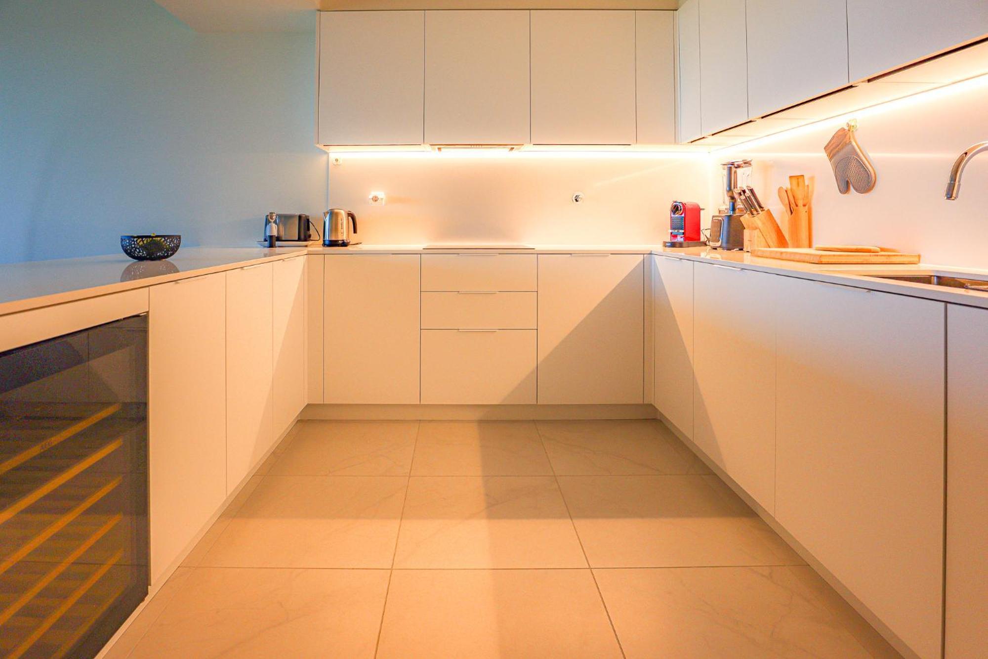 Cond Bayline Cavala - - Pool - Gym - - By Bedzy * Armacao de Pera