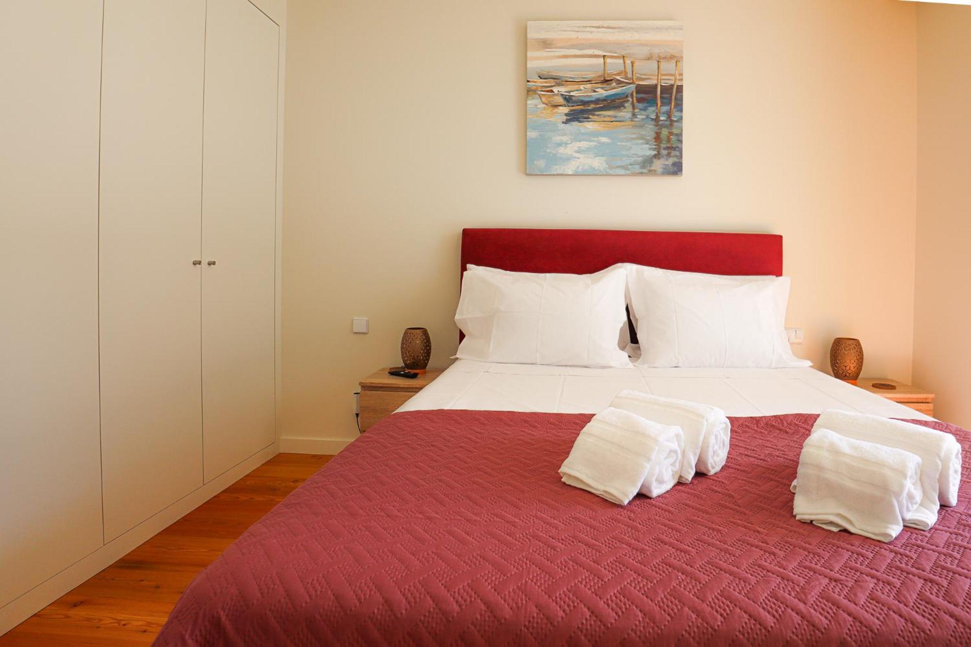 Apartment Cond Bayline Cavala - - Pool - Gym - - By Bedzy