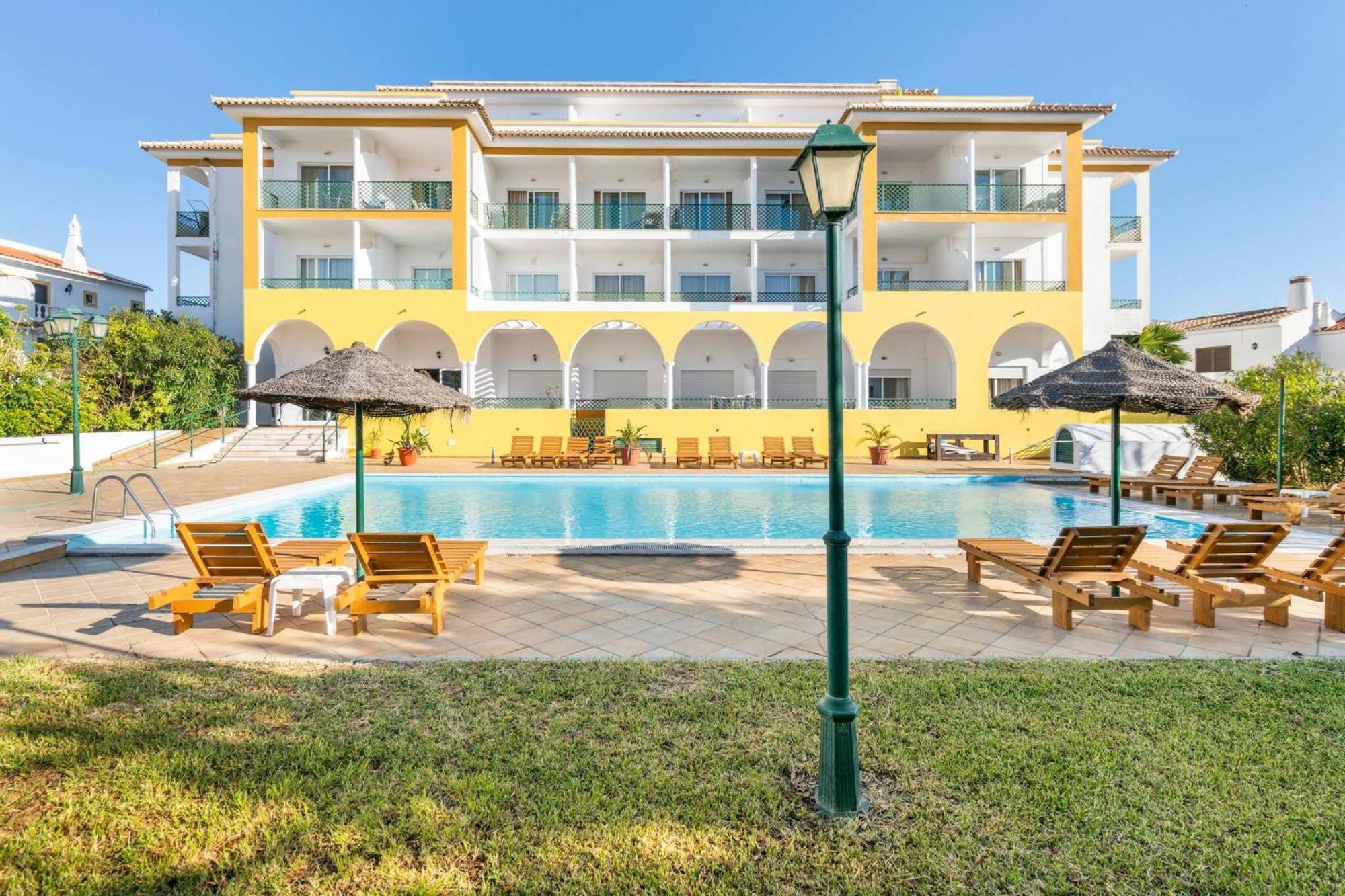 Aparthotel Turisticos Alagoa 3*