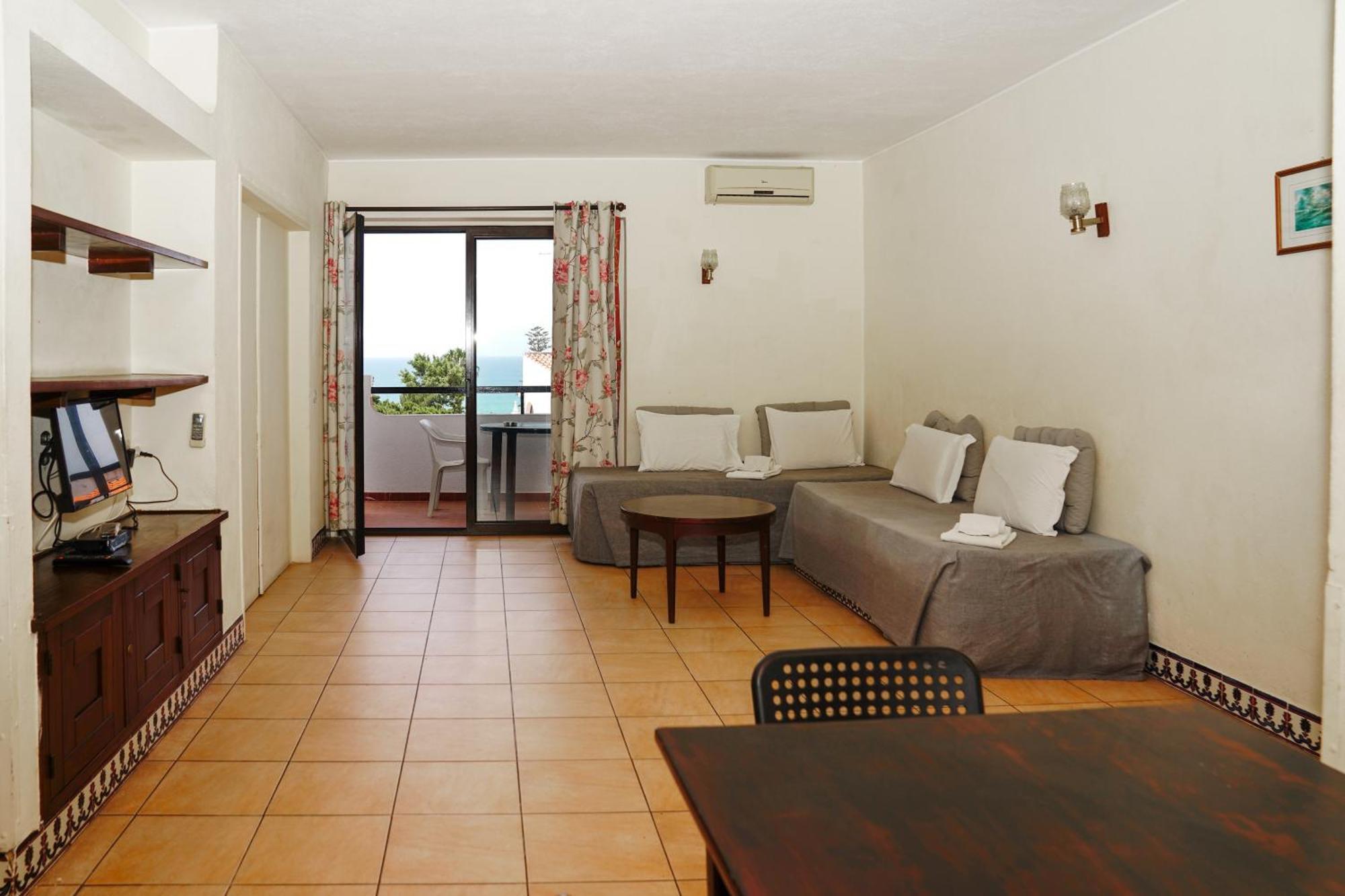 Apartahotel Cheerfulway Ouranova