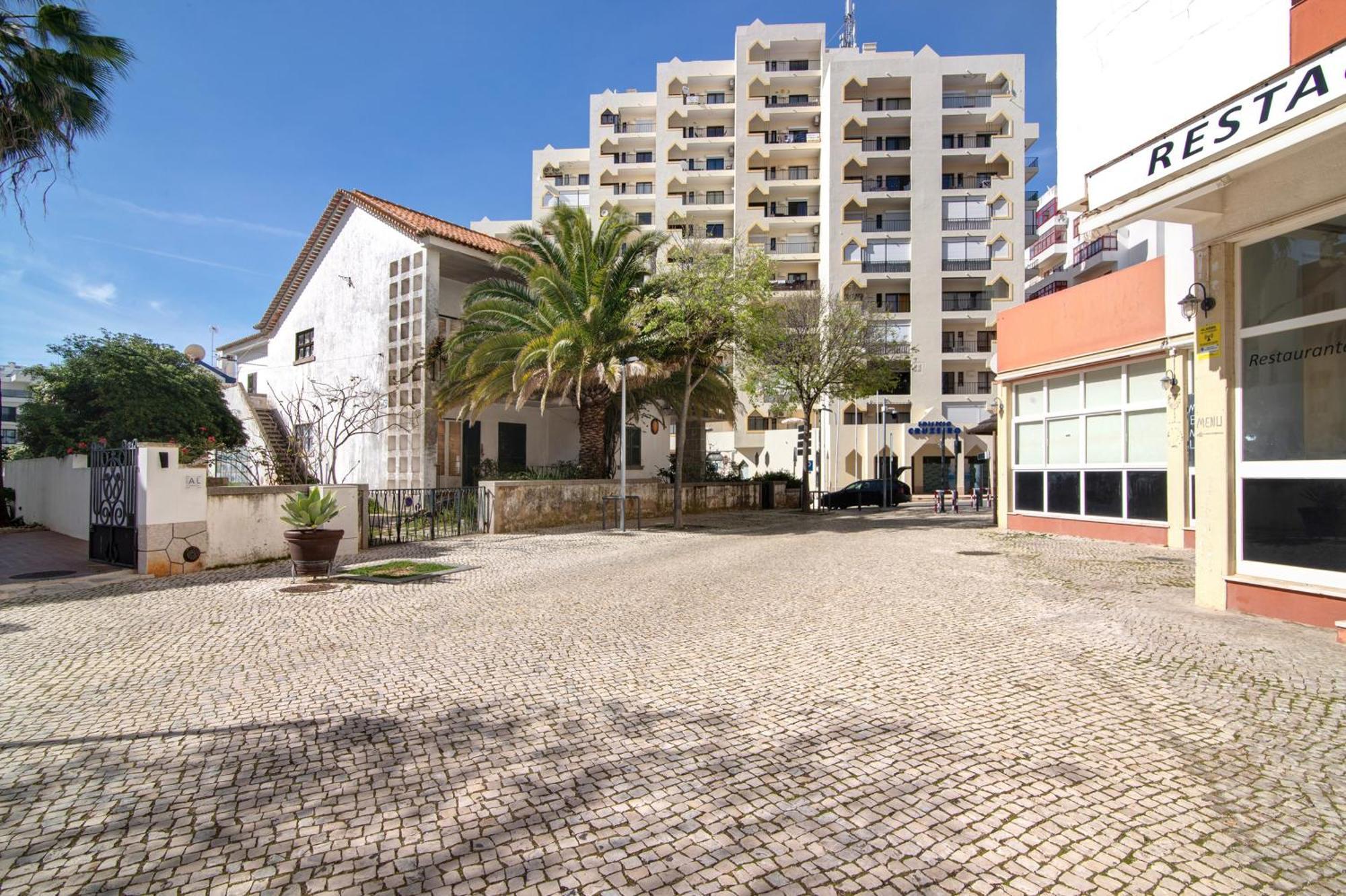 Marina View - Da Rocha Apartment Portimao