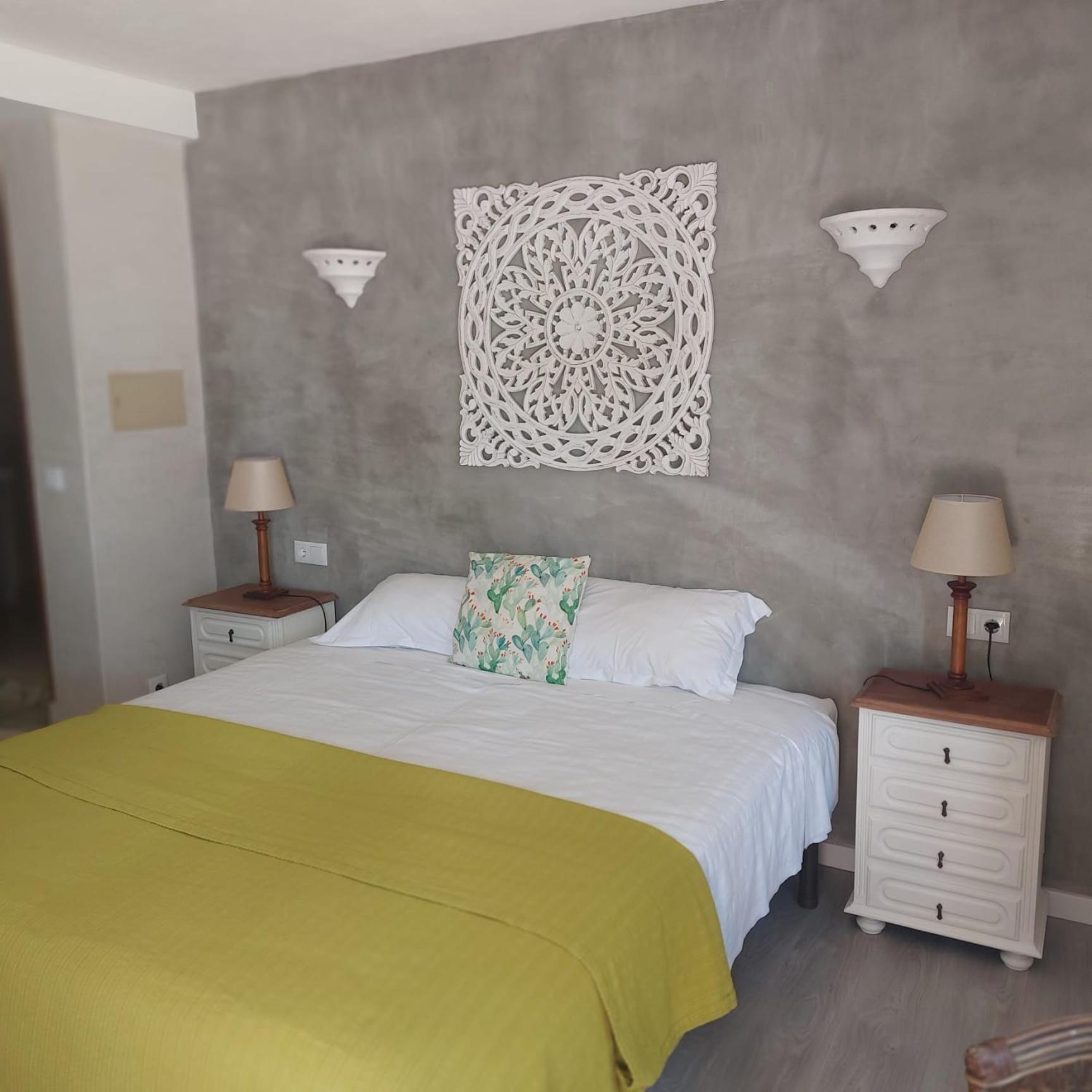 Casa Rosa Montes 3*