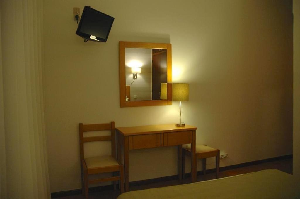 Dom Lourenco Hotel 2*