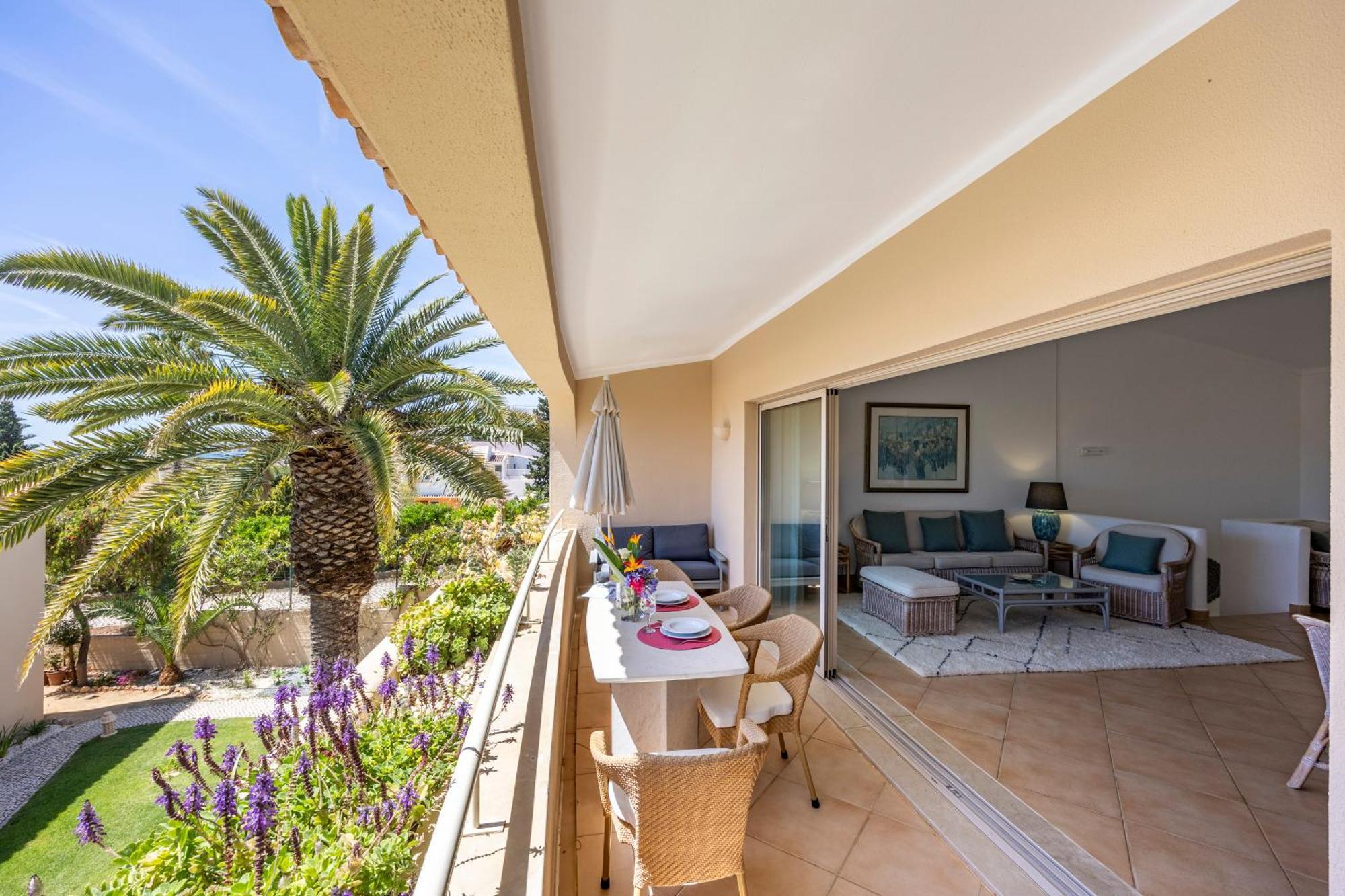 Vila Palmeira Beach Resort *