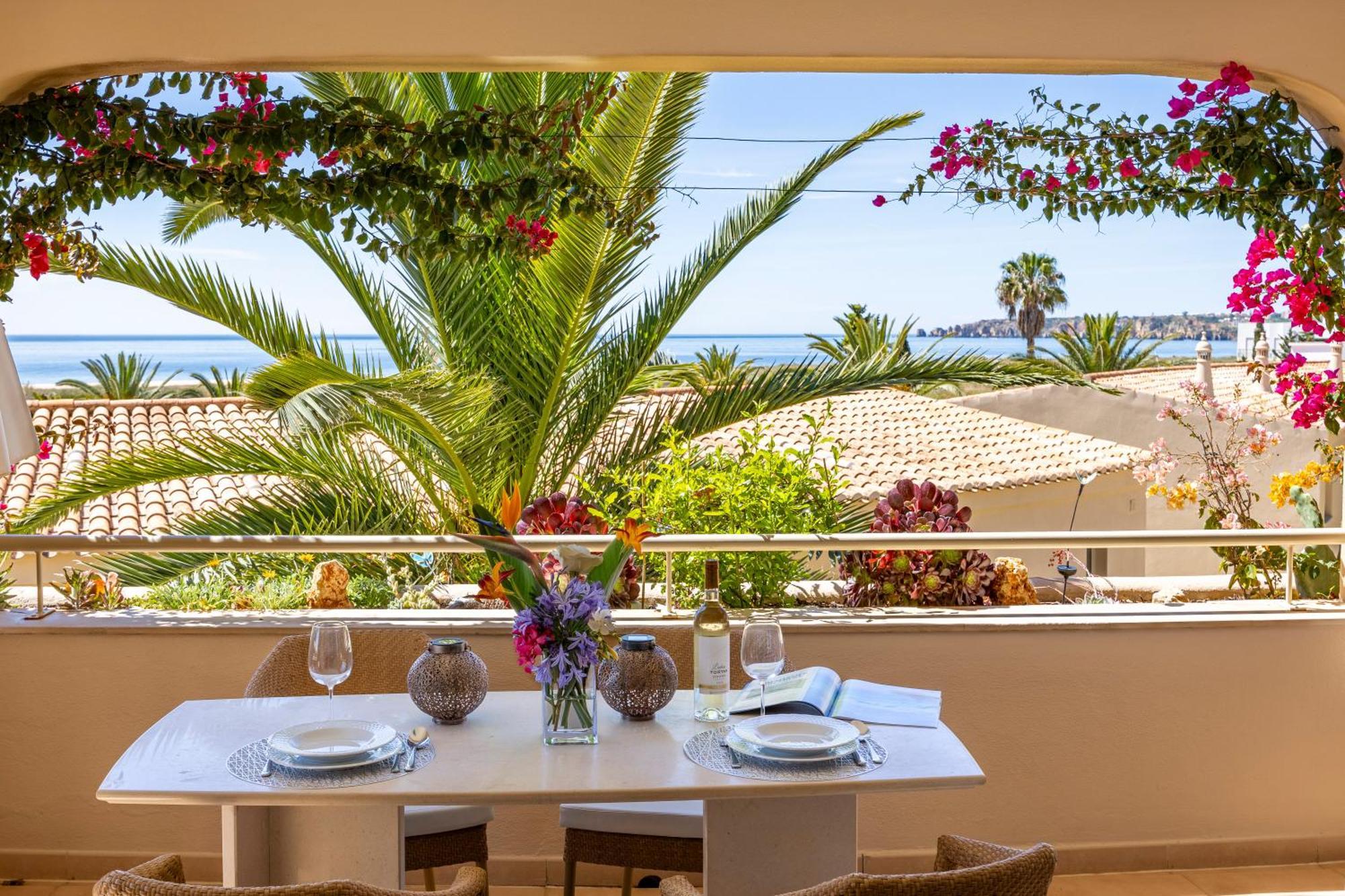 Vila Palmeira Beach Resort