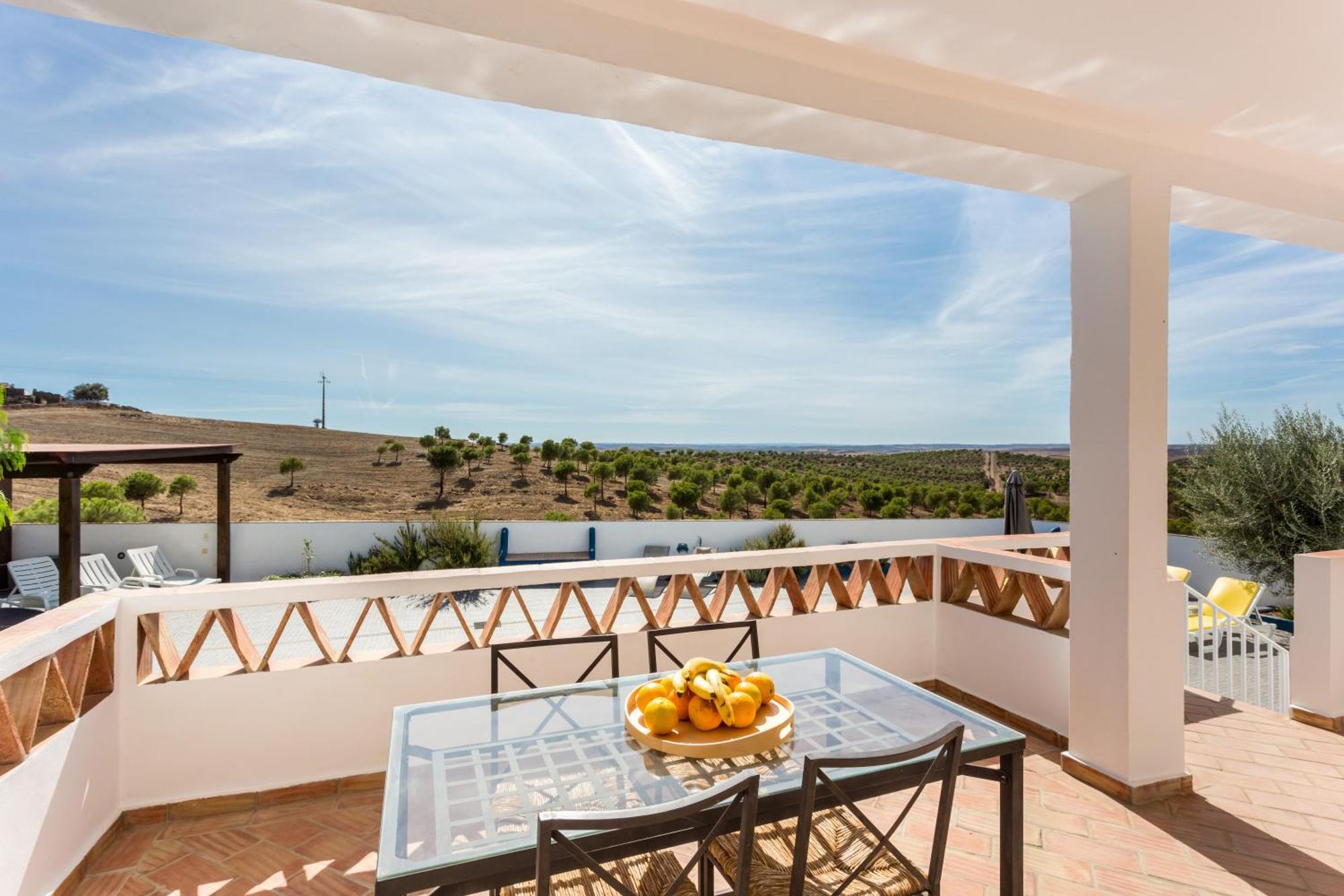 Monte Da Eirinha Country house *