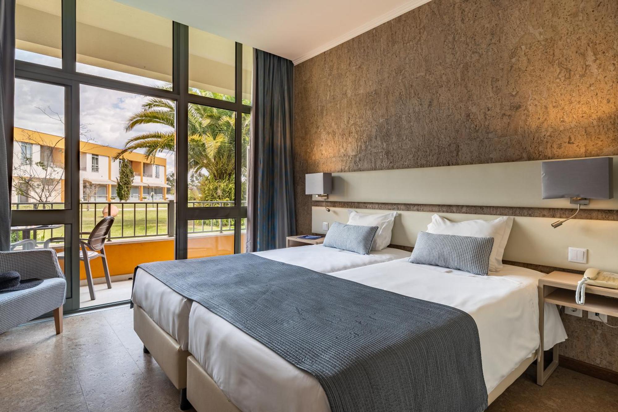 Park Nature & Business Hotel 4*