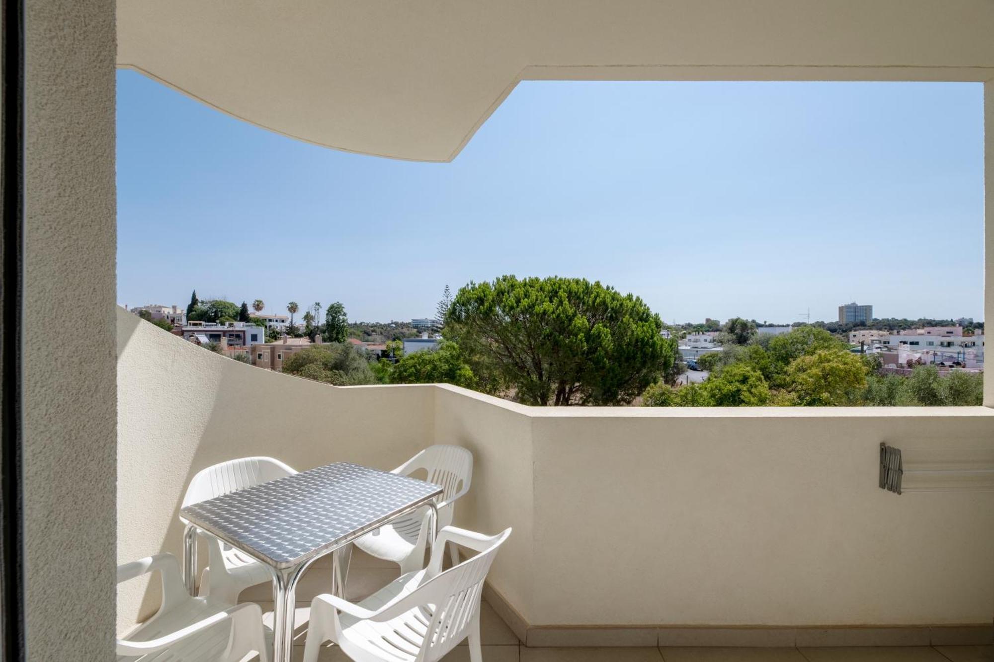 Alvormar Turisticos Aparthotel 4*