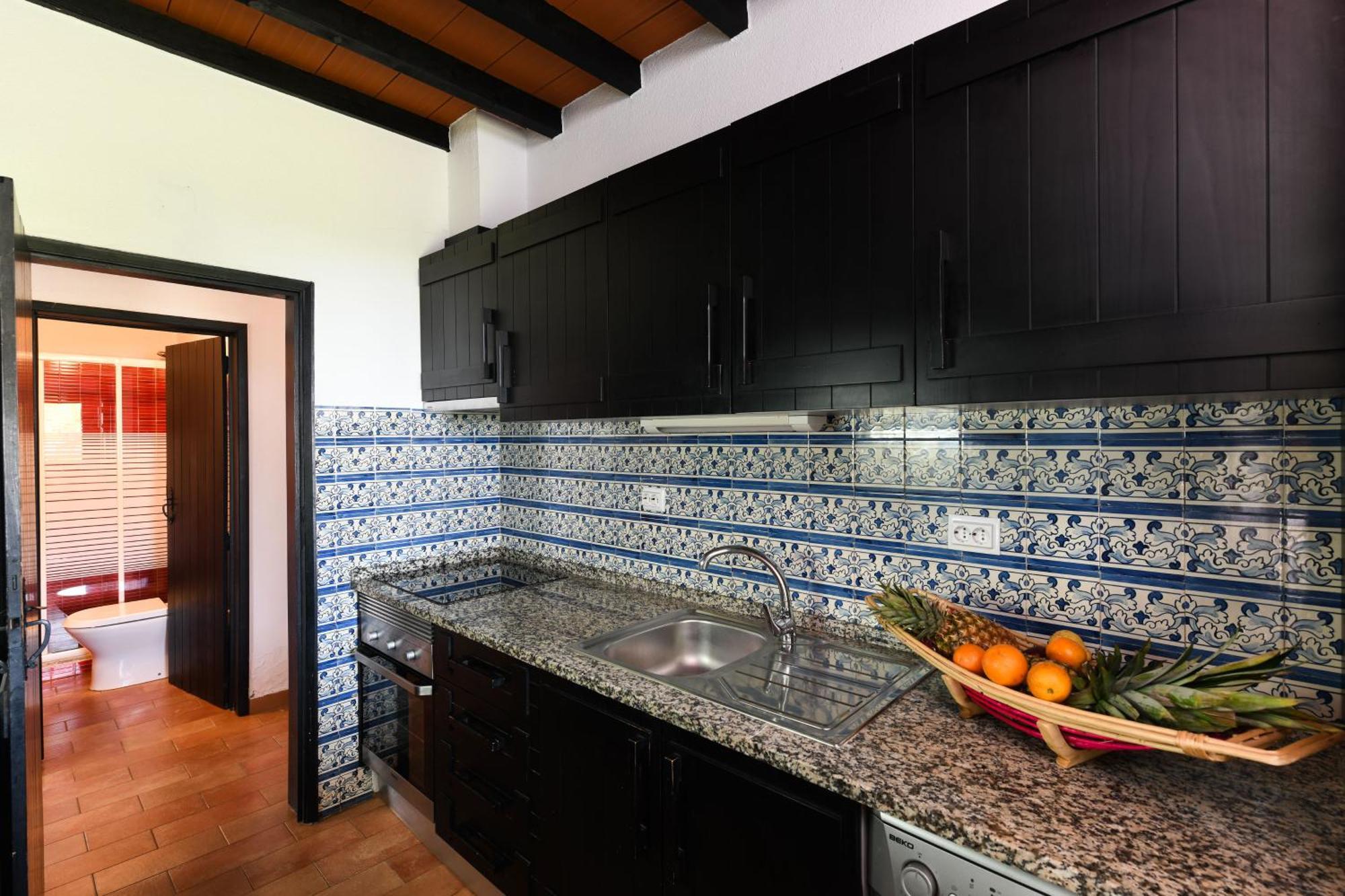 Pedras Da Rainha Resort