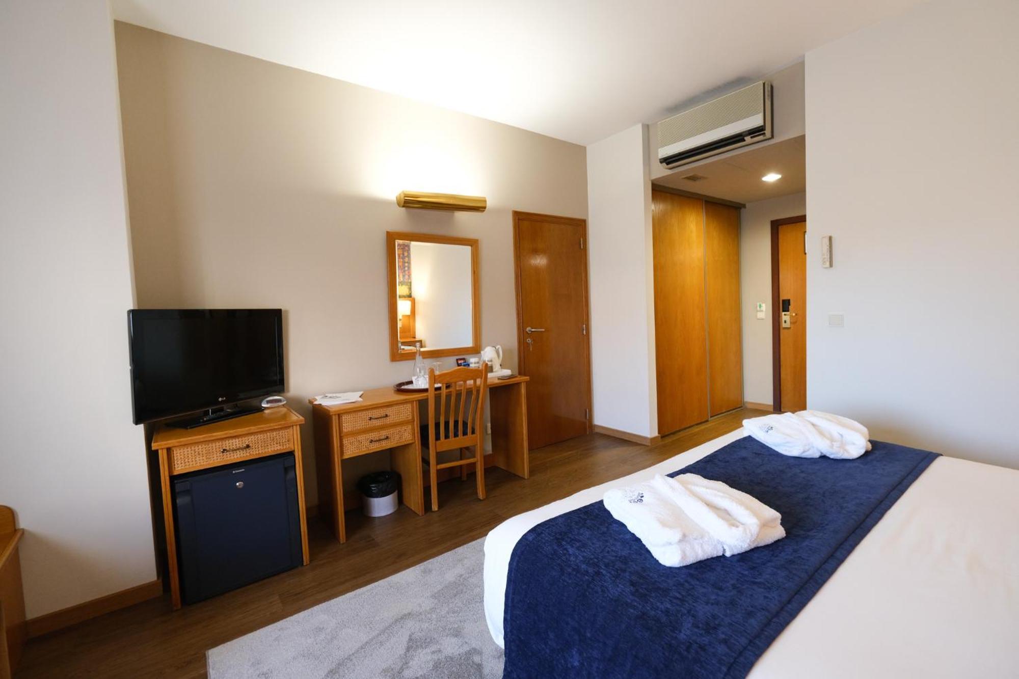 Rainha D. Amelia, Arts & Leisure Hotel Castelo Branco (Centro)