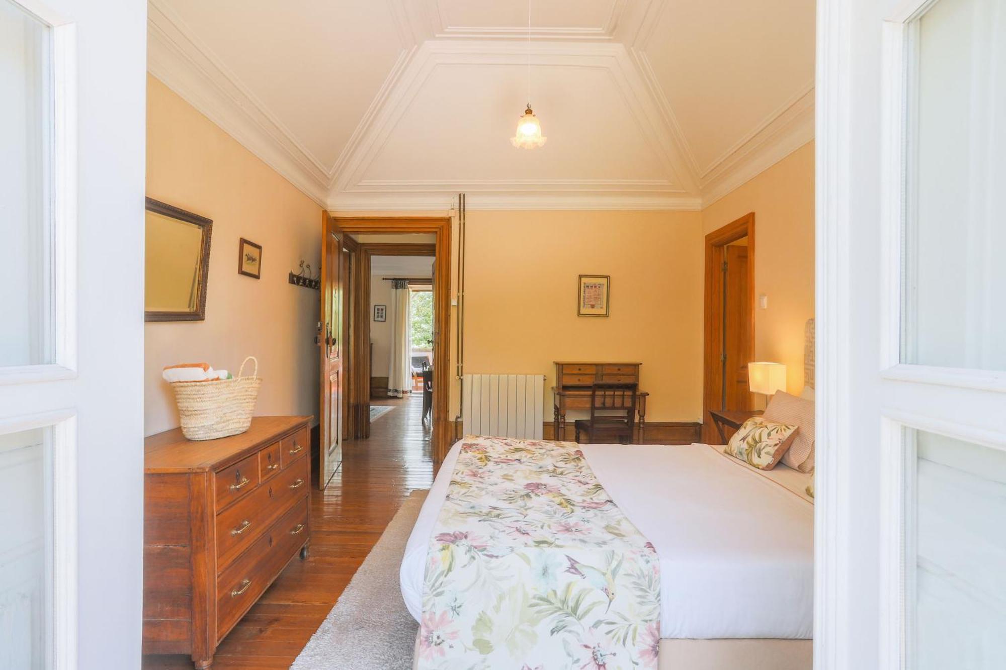 Outeiro Tuias - Manor House Guest house Marco de Canaveses