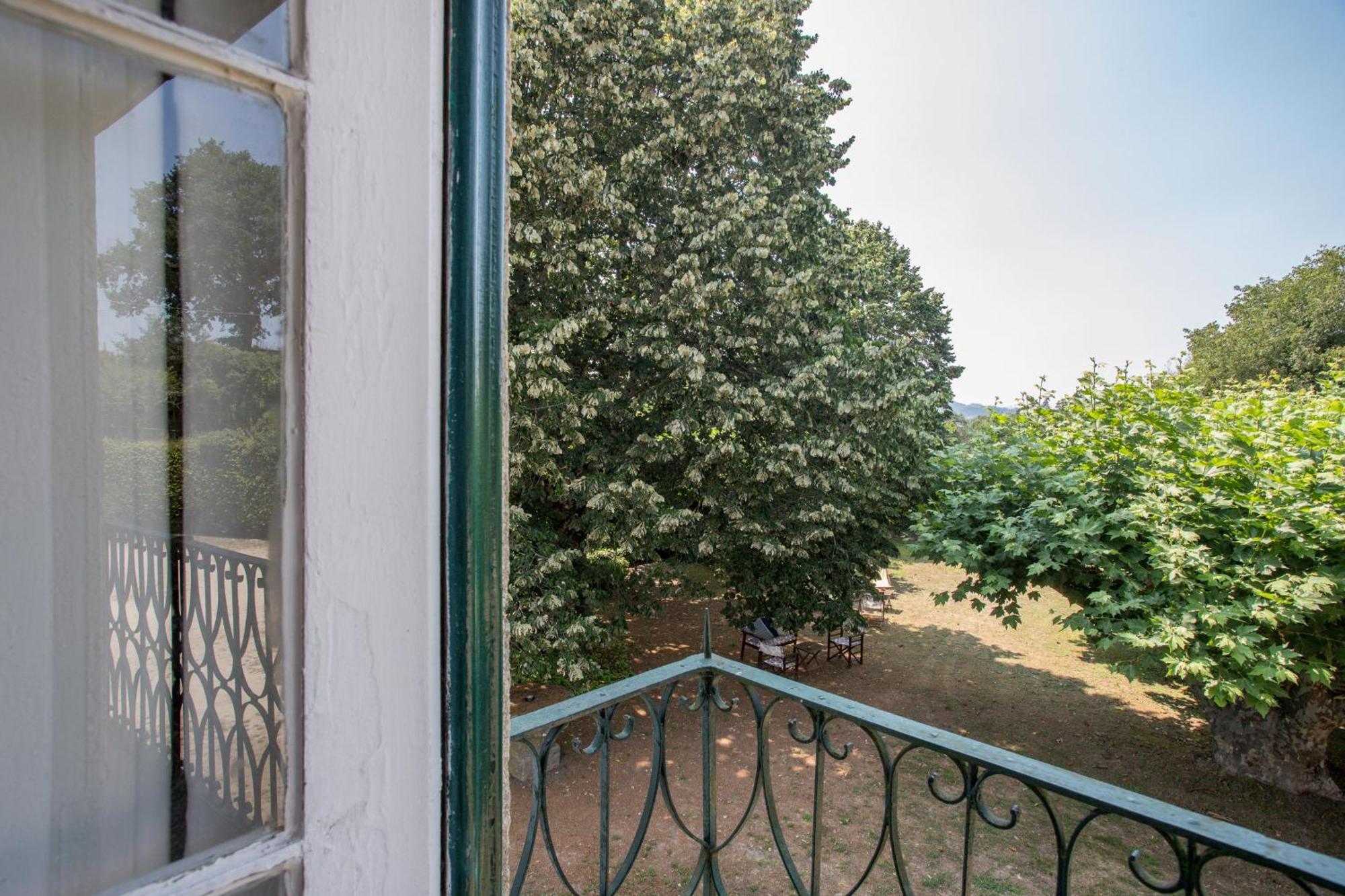 Outeiro Tuias - Manor House