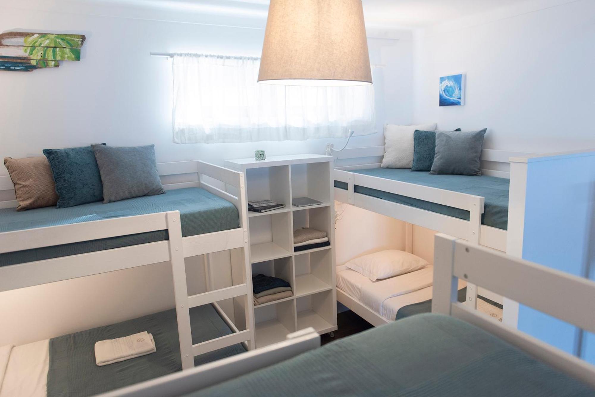 Laneez Ericeira Surf House - Hostel *
