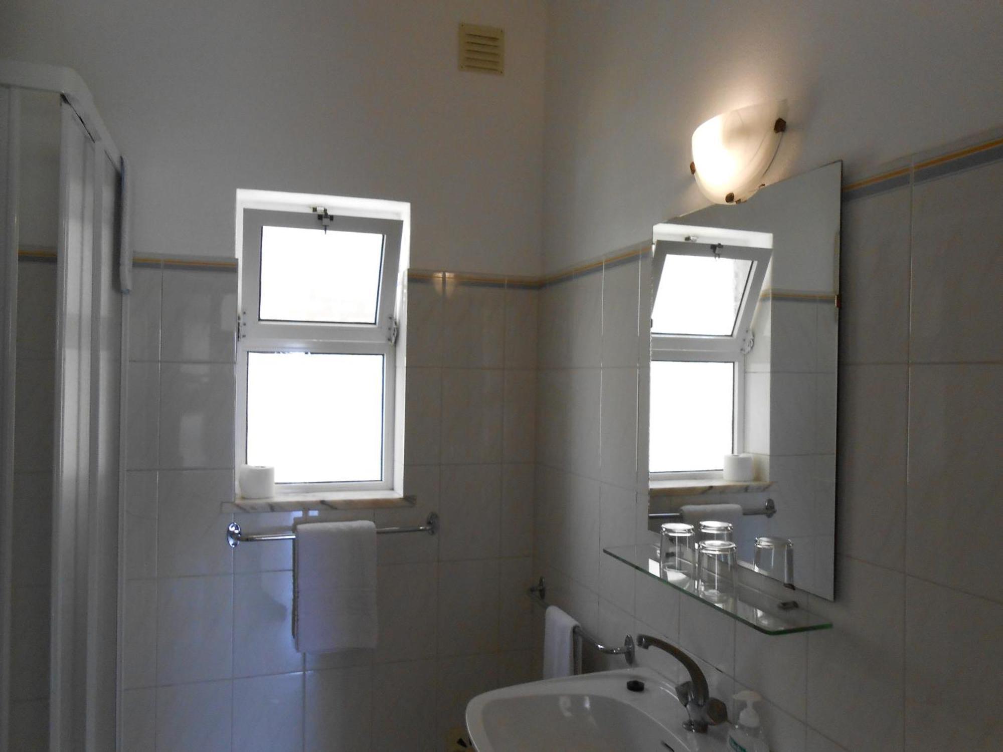 Dona Ana Garden 4*