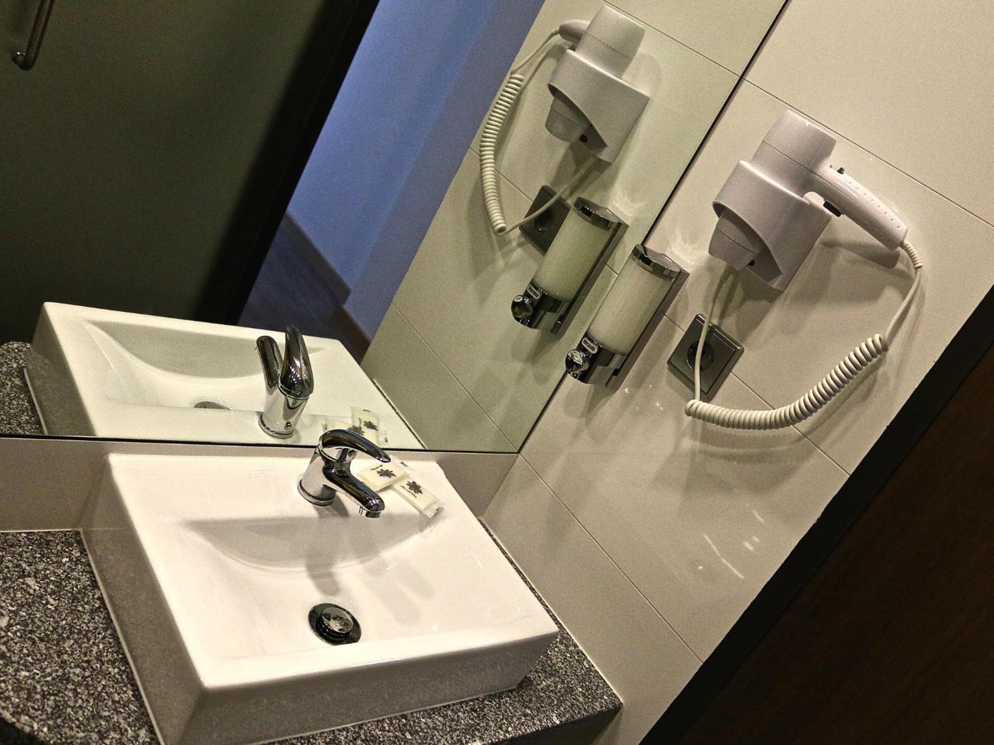 Hotel M