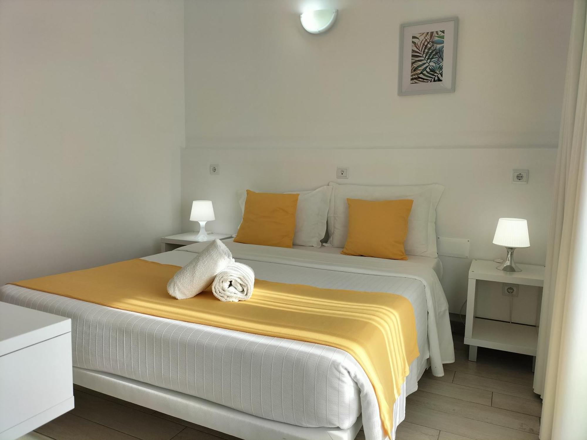 Residencial Tropicalia Al Guest house