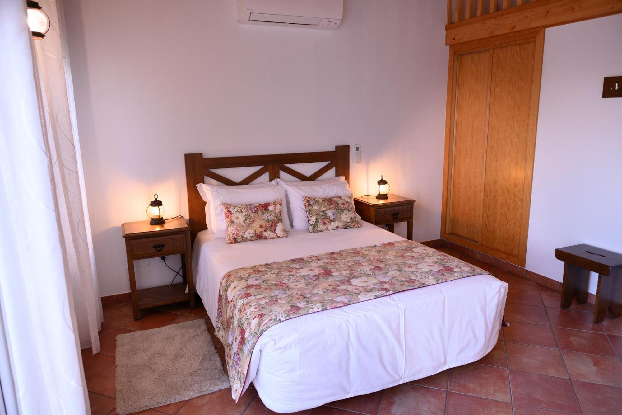 Falesias Da Arrifana Farm stay