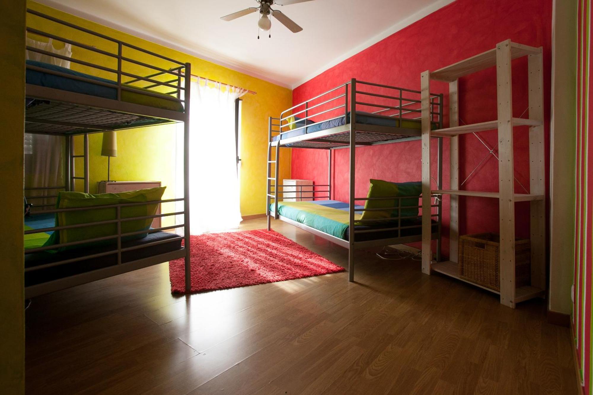 Hostel Surf Camp