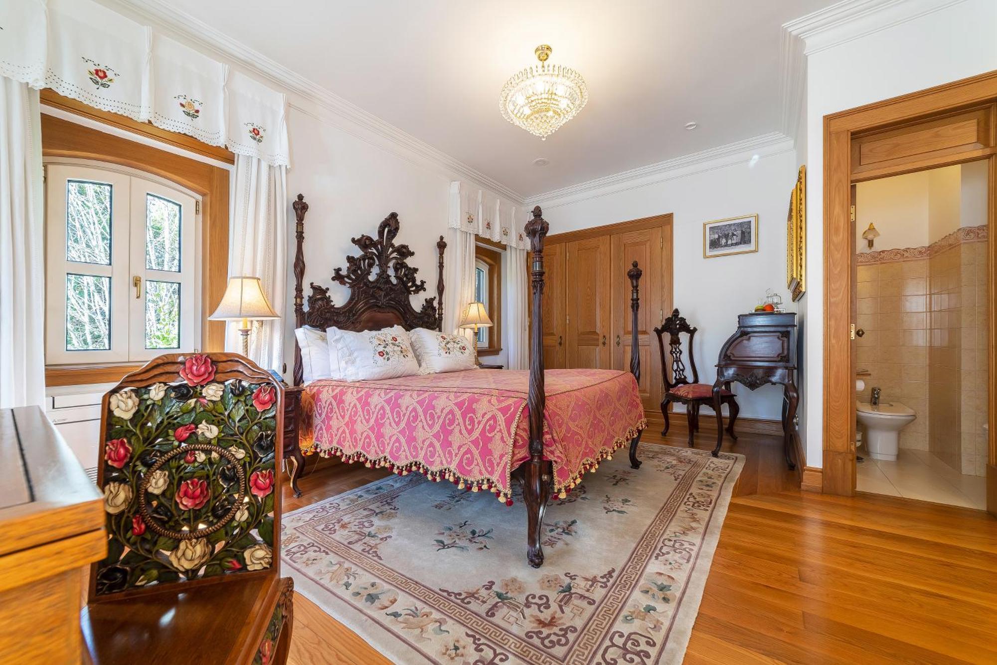 Gasthuis Marmoris Palace 5*