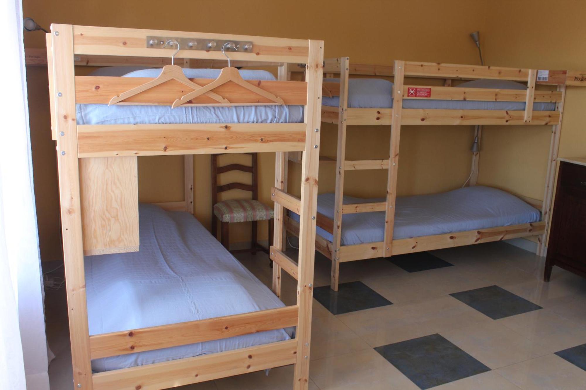 Chill Hill & Private - Peach Garden Hostel Ericeira