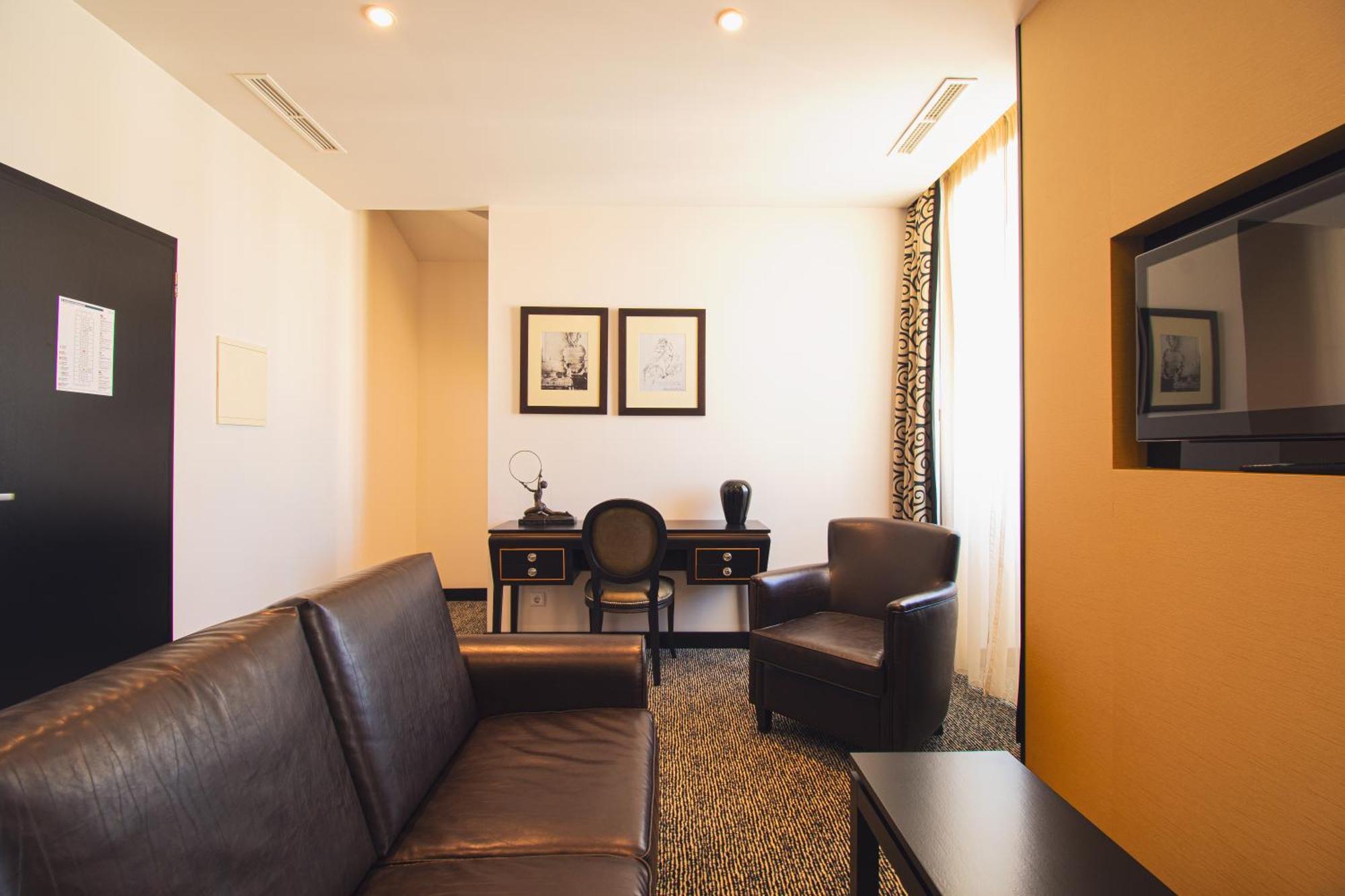 Sana Silver Coast Hotel 4*