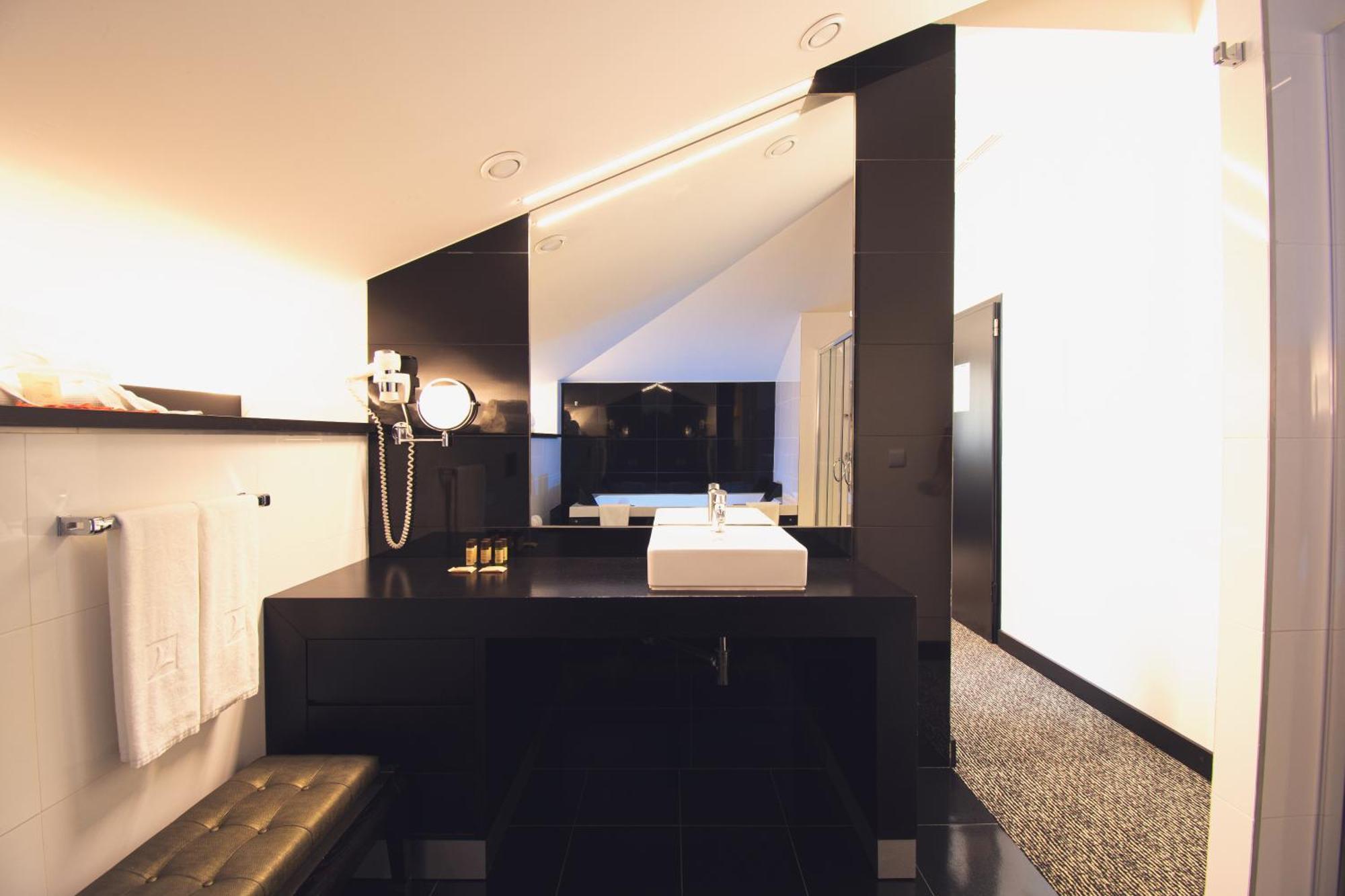 Sana Silver Coast Hotel 4*