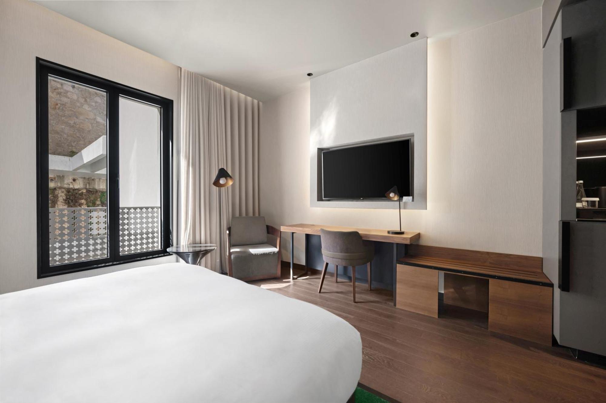 Hilton Porto Gaia 5*