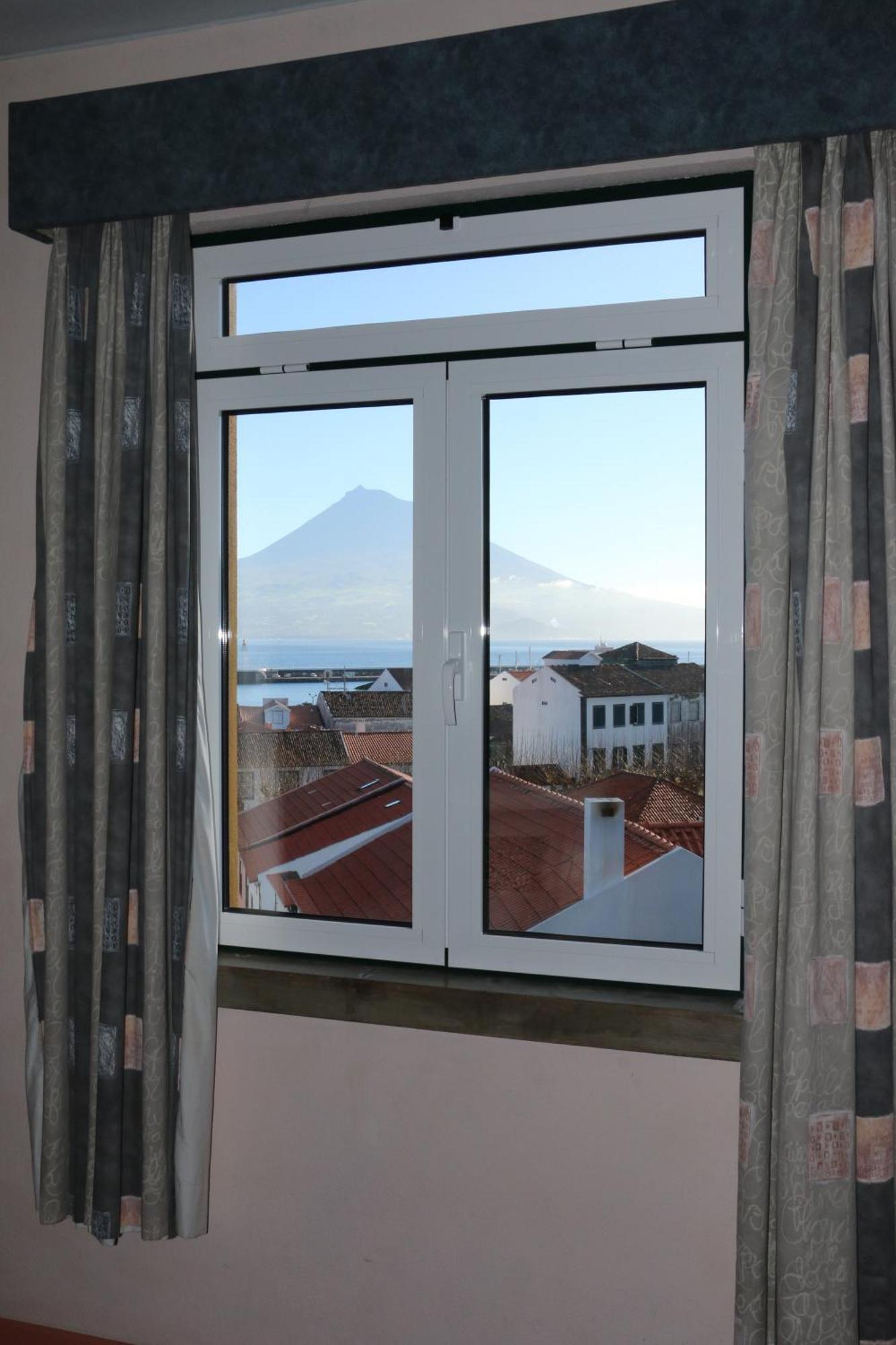 Apartahotel Verdemar Horta (Azores)
