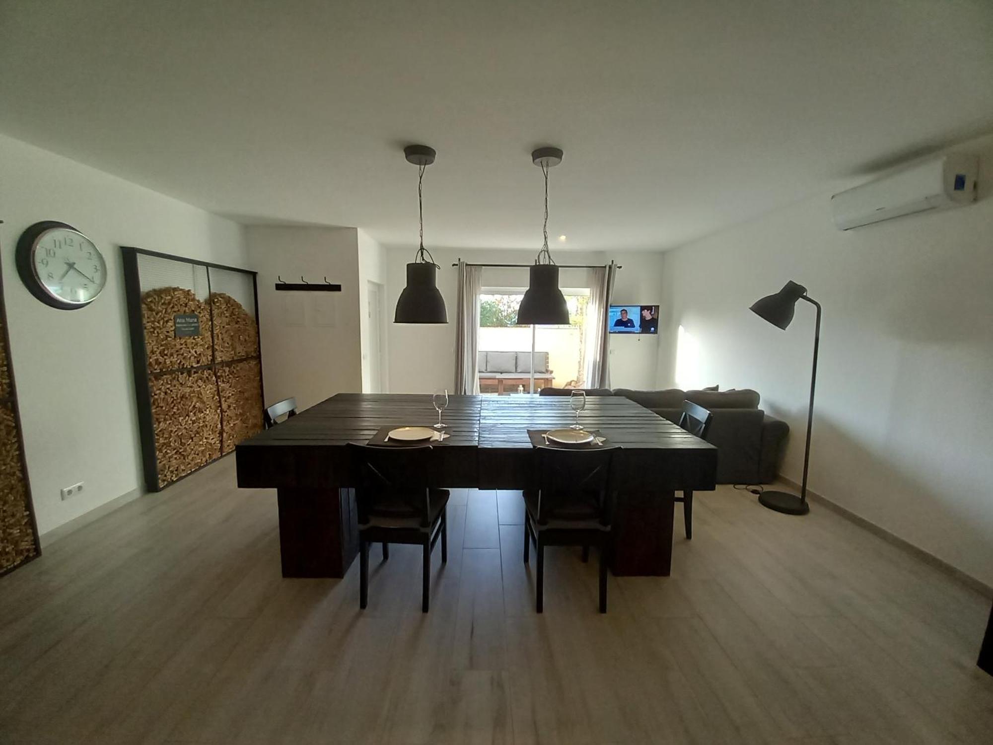 Belch1952 Apartment Lagos
