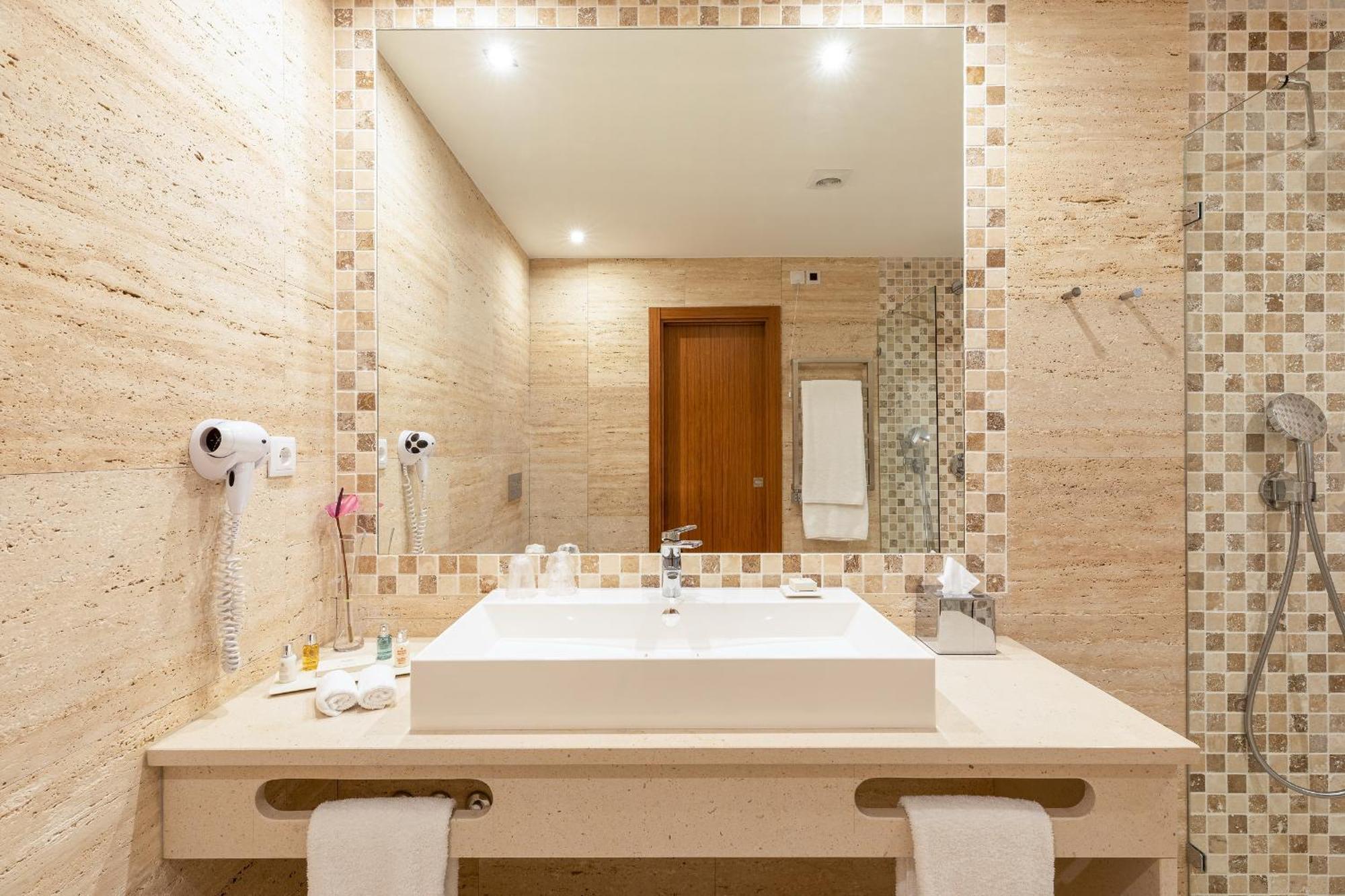 Hotel Caneiros Luxury House &