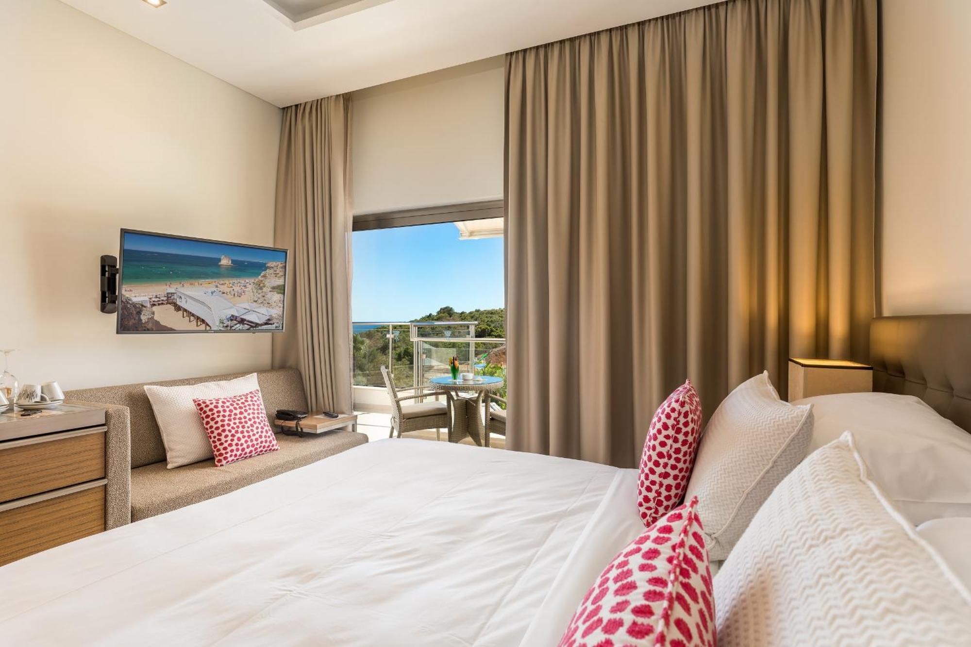 Hotel Caneiros Luxury House & 4*