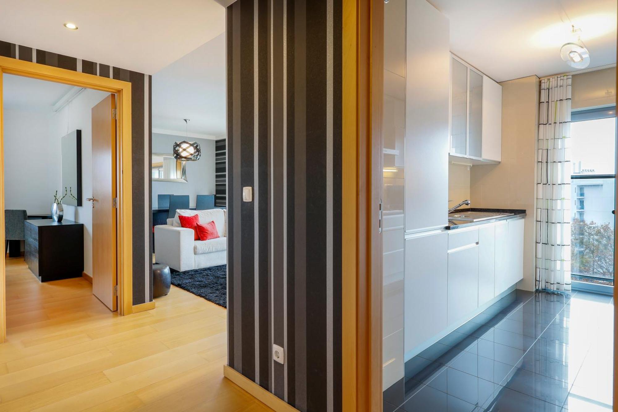 Oriente 57 By Iin - Parque Nacoes * Lisbon