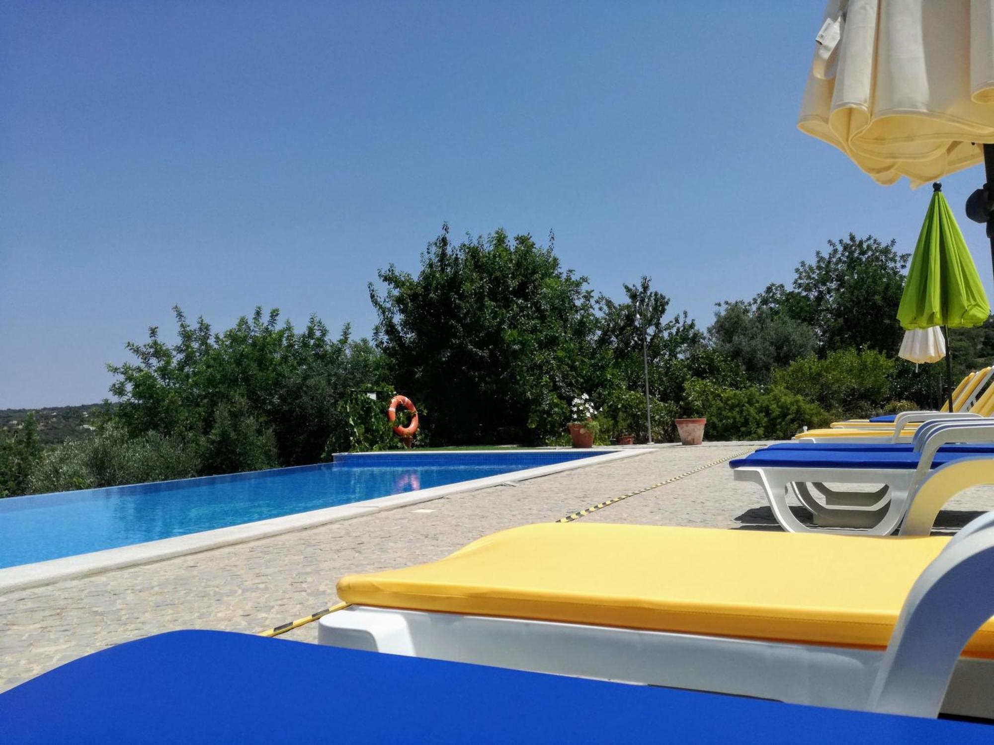 Monte Da Ribeira Farm stay
