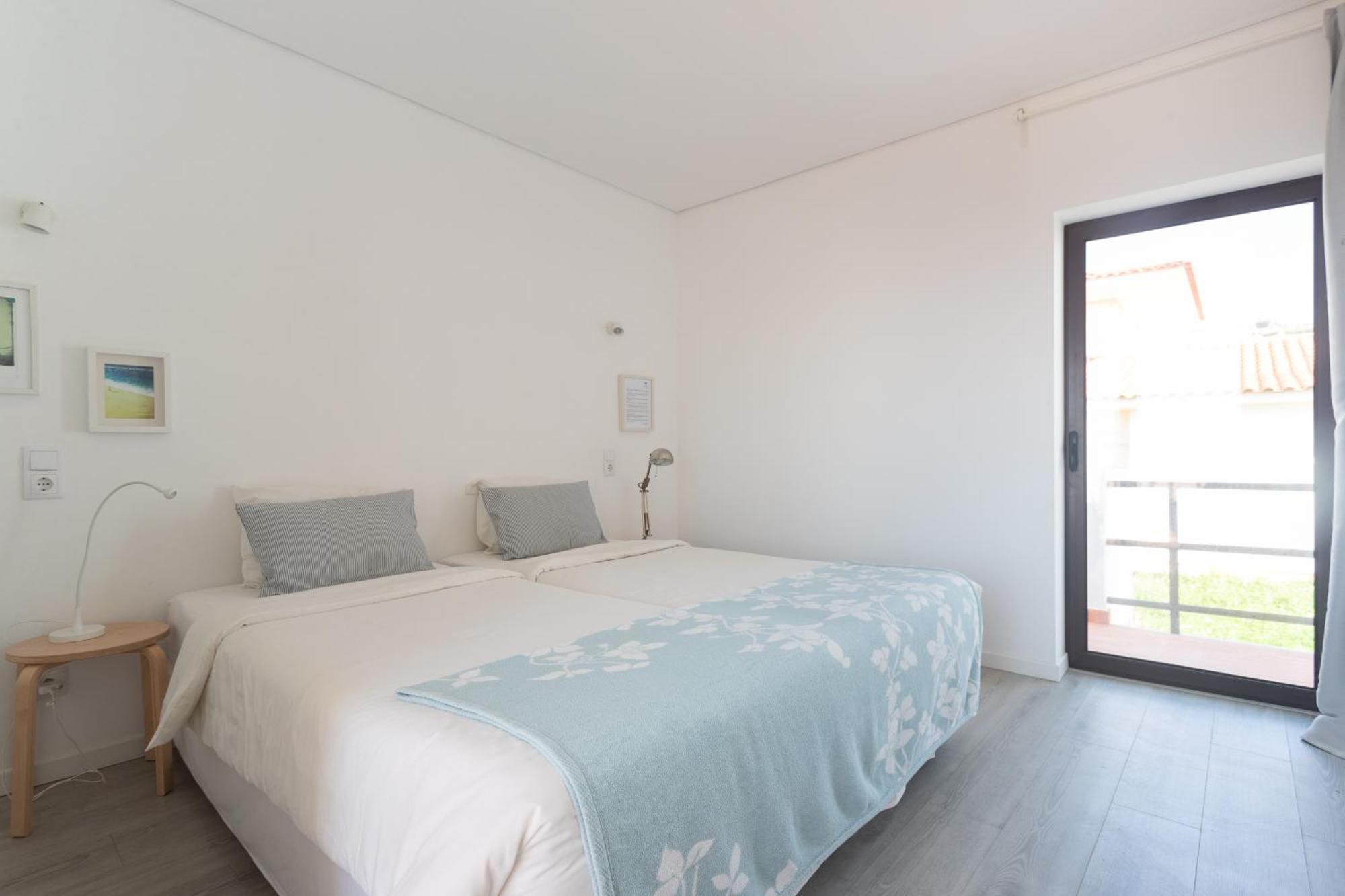 Guest house Blue Buddha House 2*