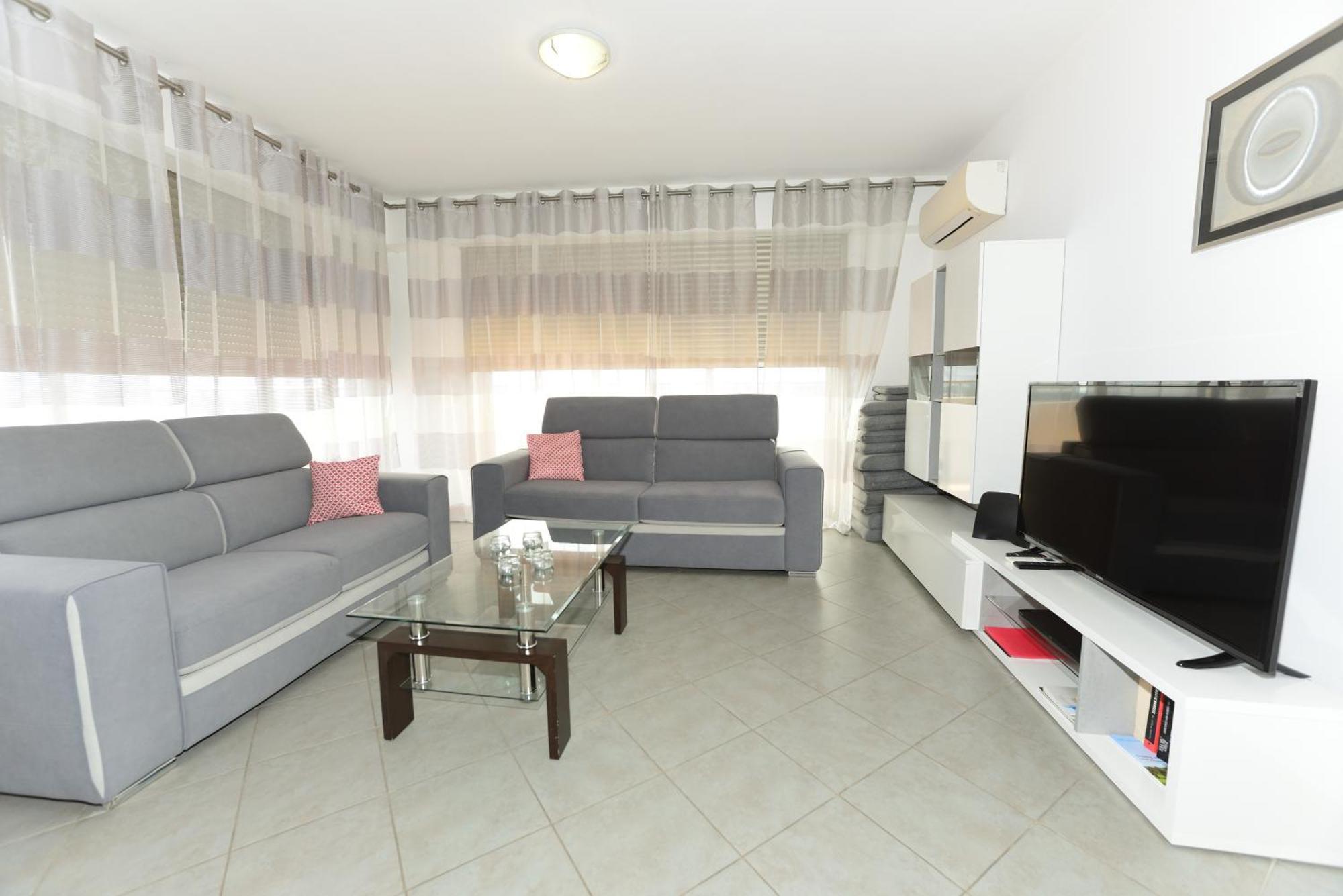 Ruby Red & Atlantic Blue Apartments In Oceano Atlantico Apartment